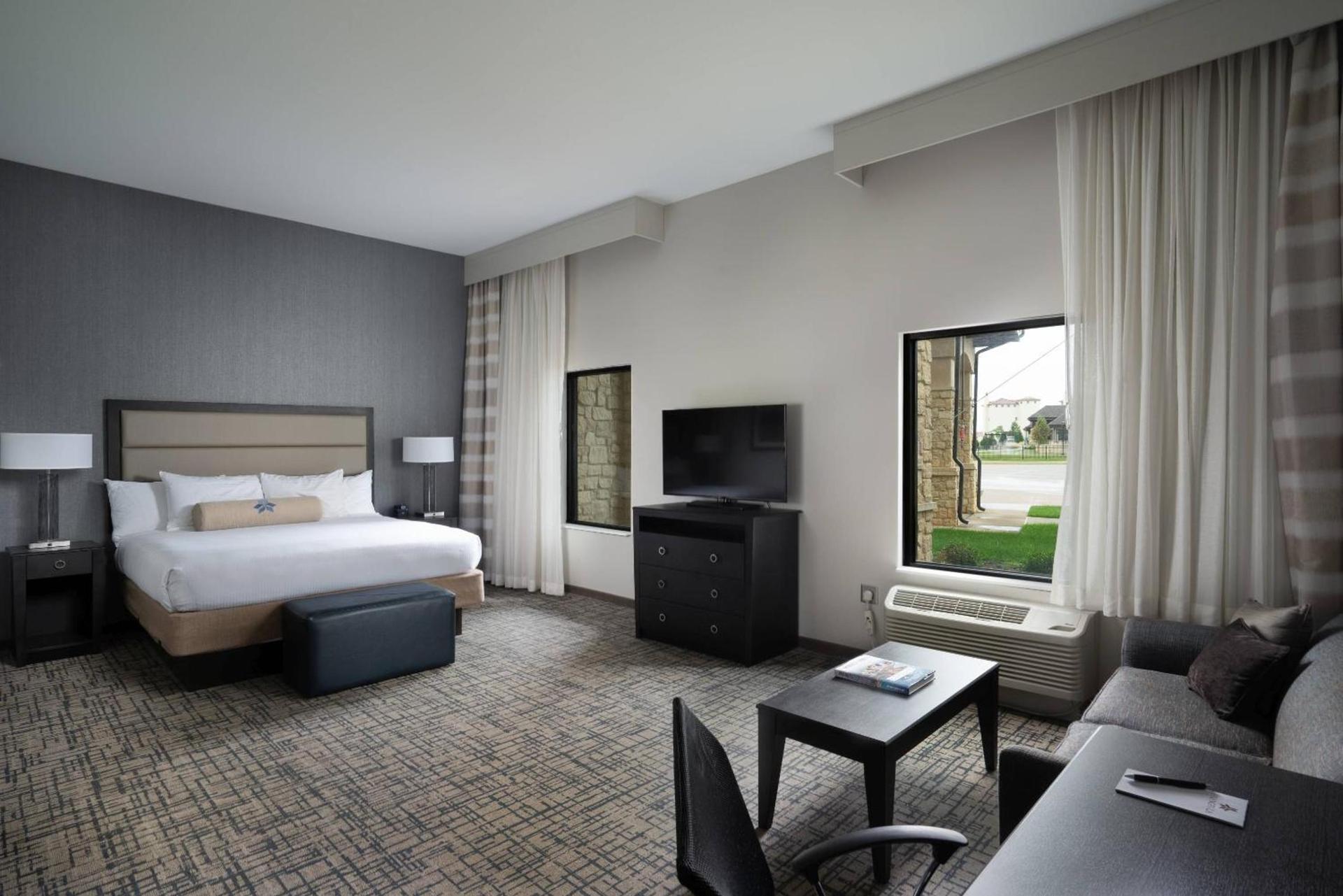 Shangri-La Resort photo 4