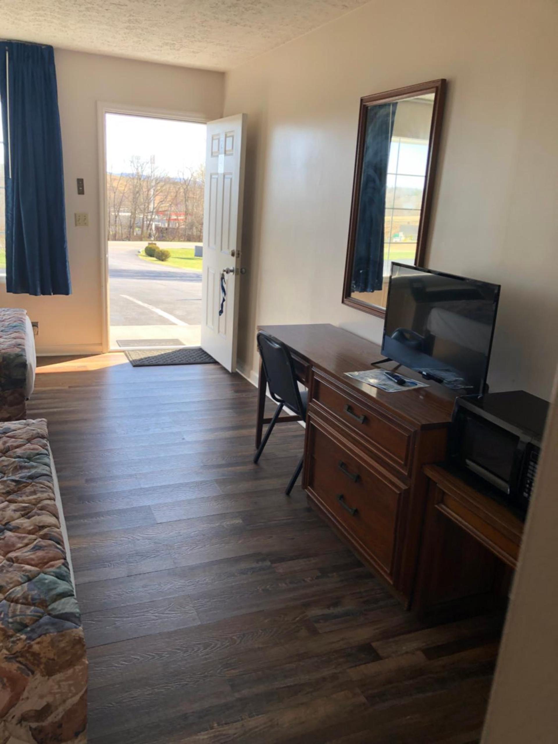 Fox Mountain Inn photo 8