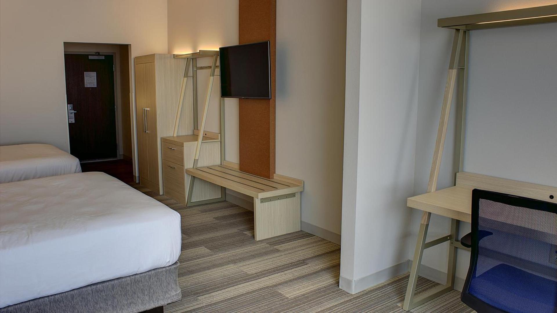 Holiday Inn Express Spencer by IHG photo 5