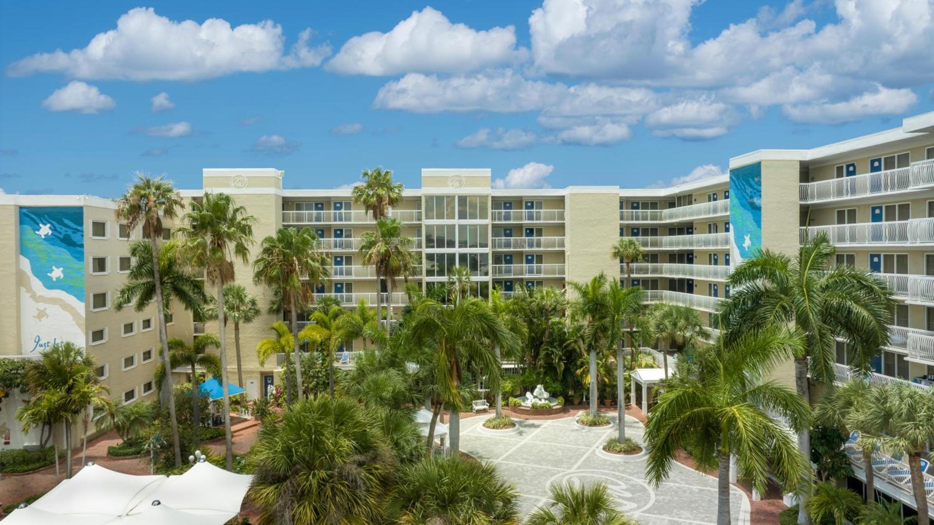 Island Grand at TradeWinds photo 37