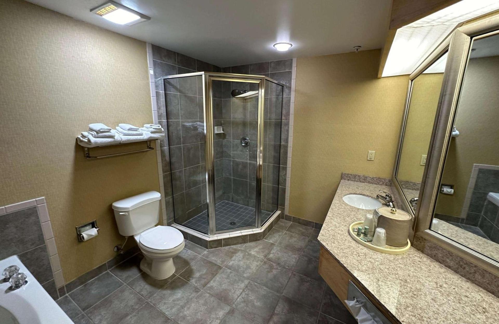 Best Western Circus City Inn photo 36