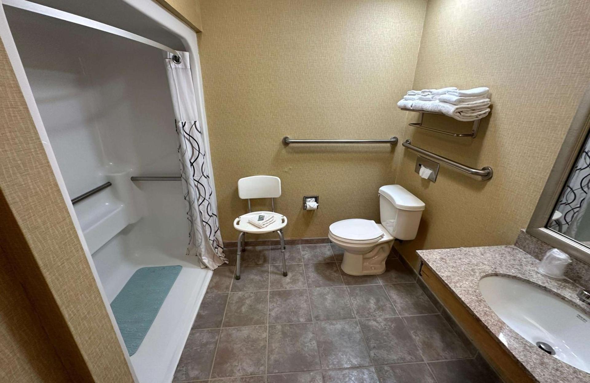 Best Western Circus City Inn photo 38