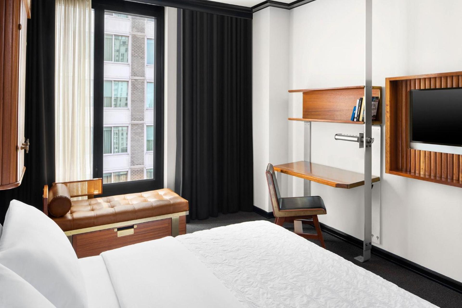 Le Meridien New York, Central Park photo 2