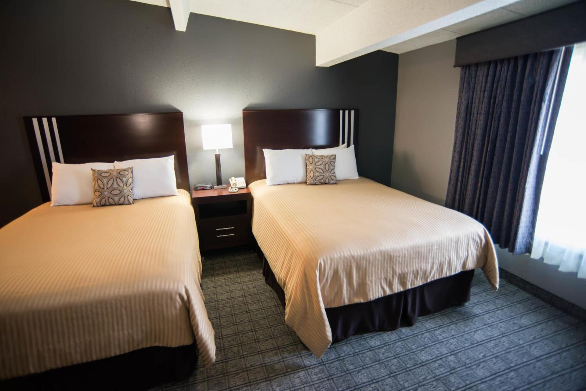 Red Lion Inn & Suites Urbana photo 25