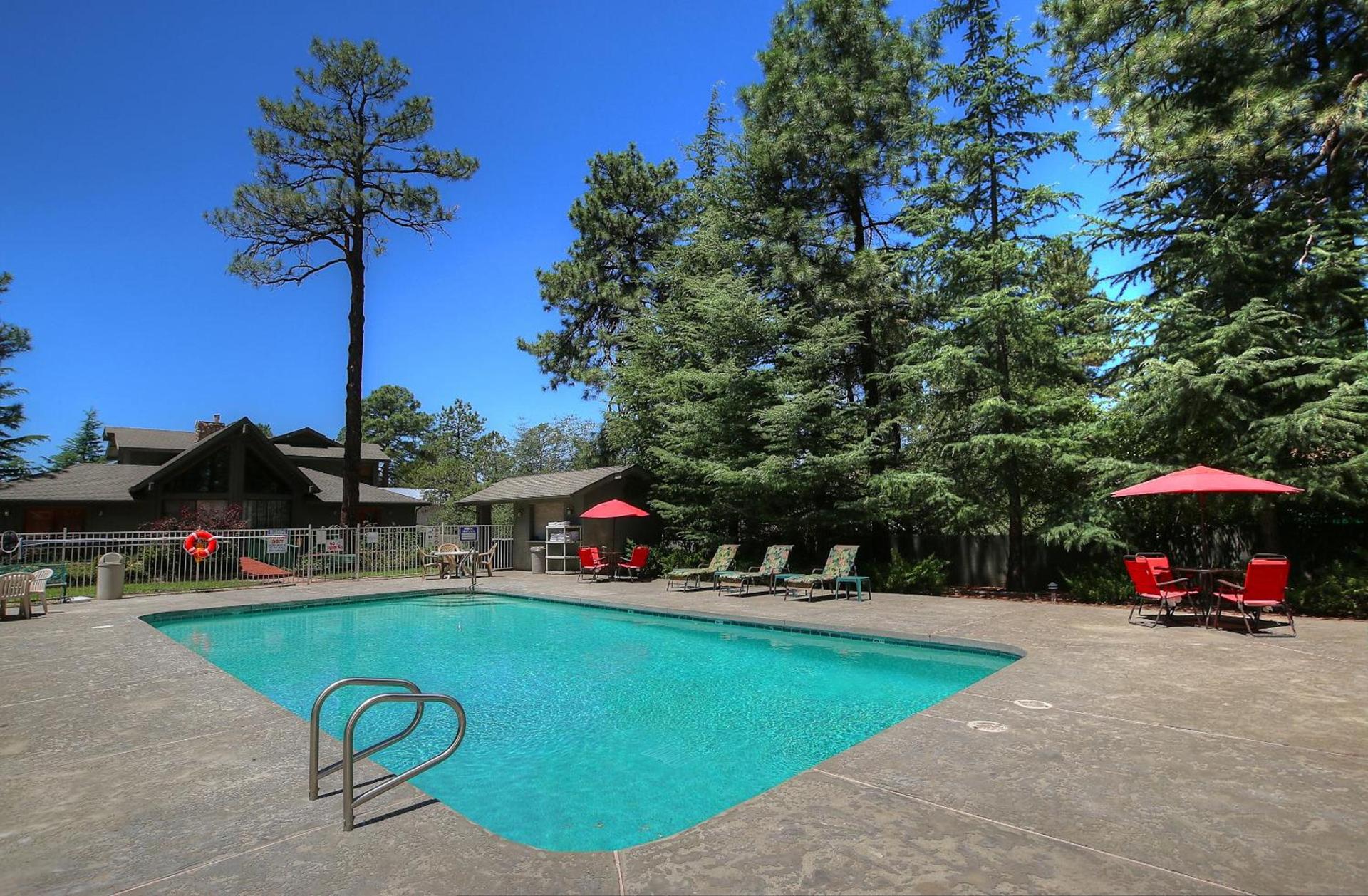 Majestic Mountain Inn photo 23
