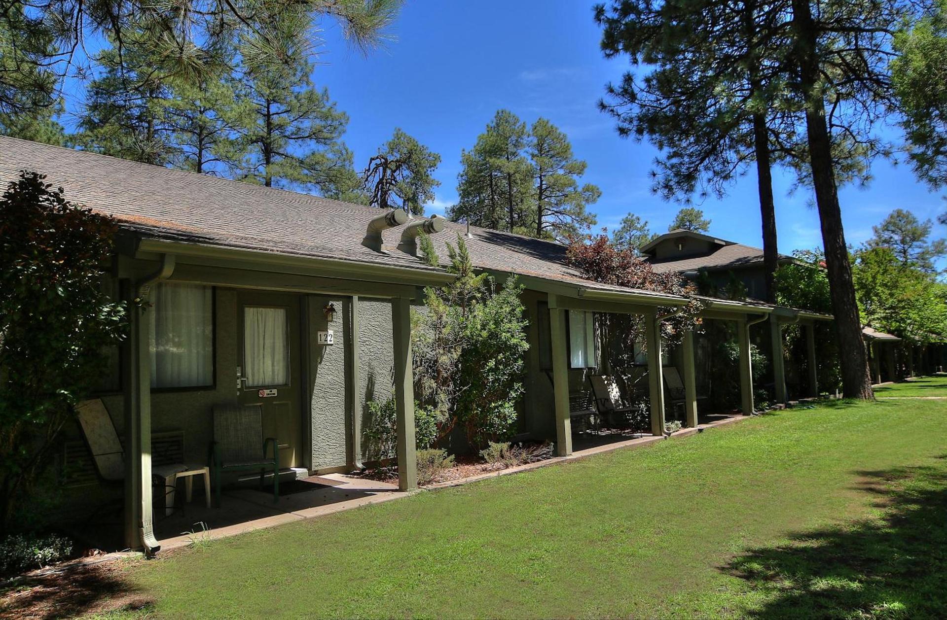 Majestic Mountain Inn photo 24