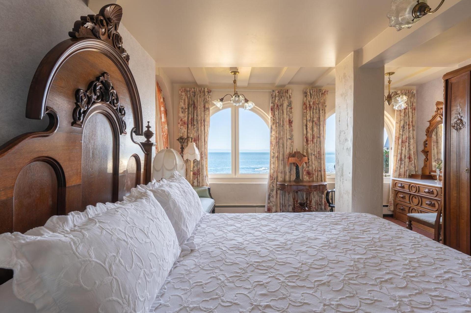 Martine Inn photo 68