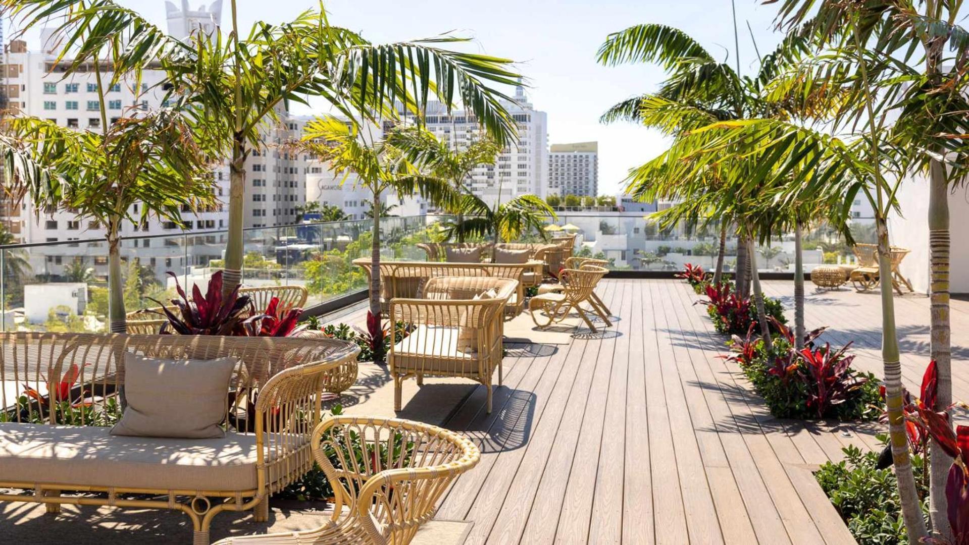 Uma House by Yurbban South Beach photo 97