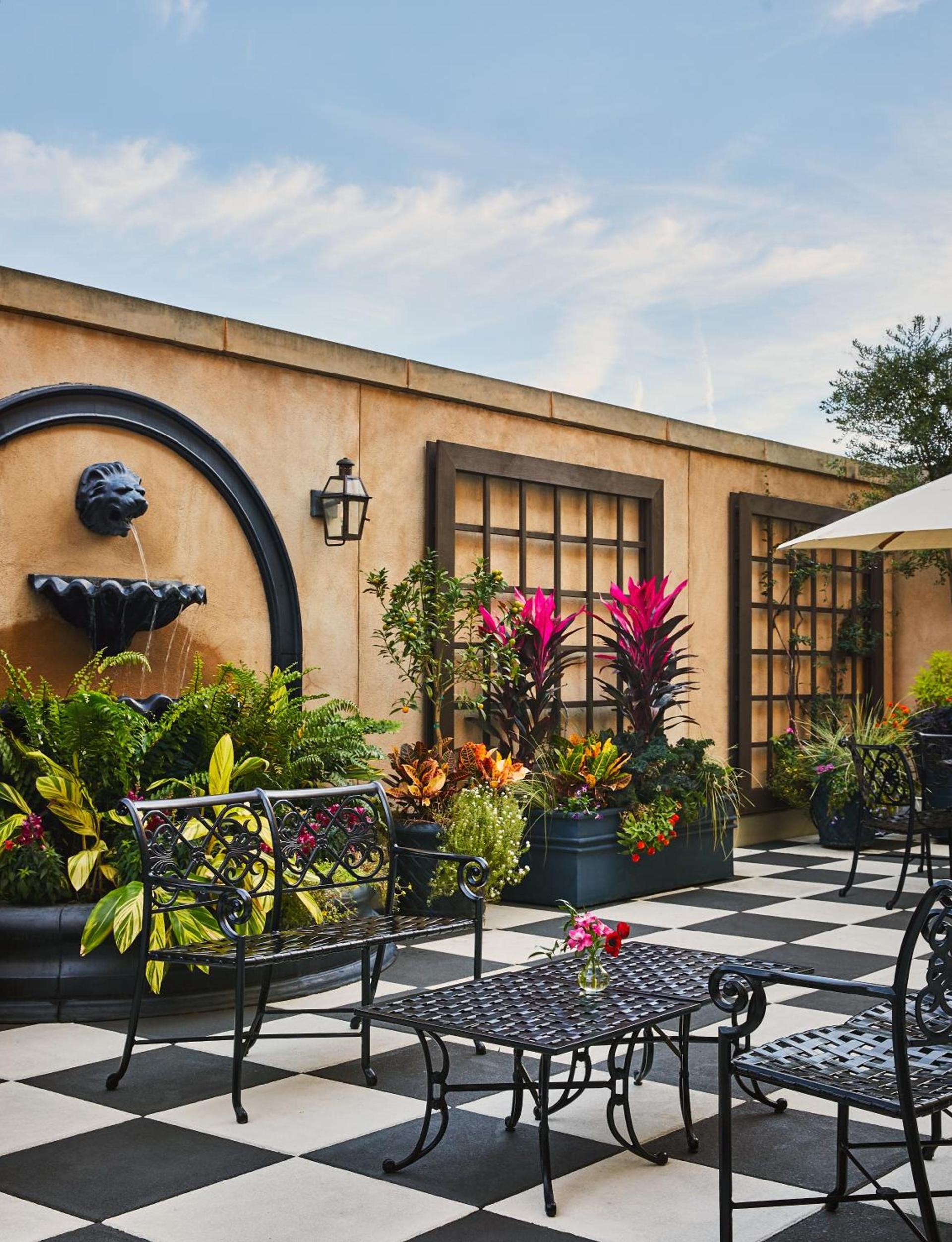 French Quarter Inn photo 43