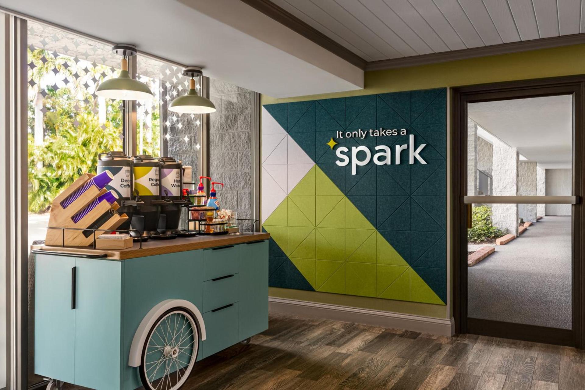 Spark by Hilton Sarasota Siesta Key Gateway photo 25