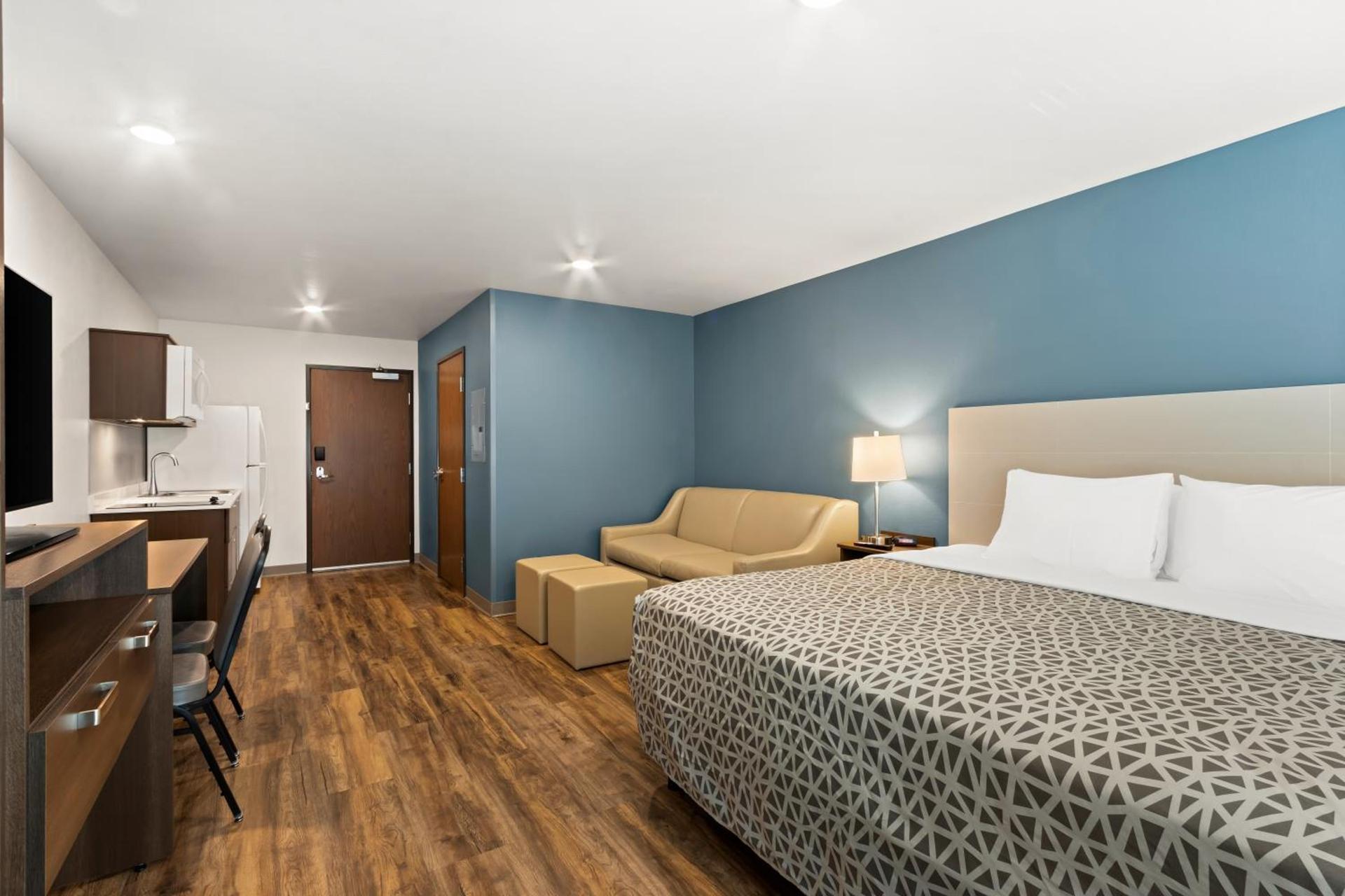 WoodSpring Suites Tolleson - Phoenix West photo 21