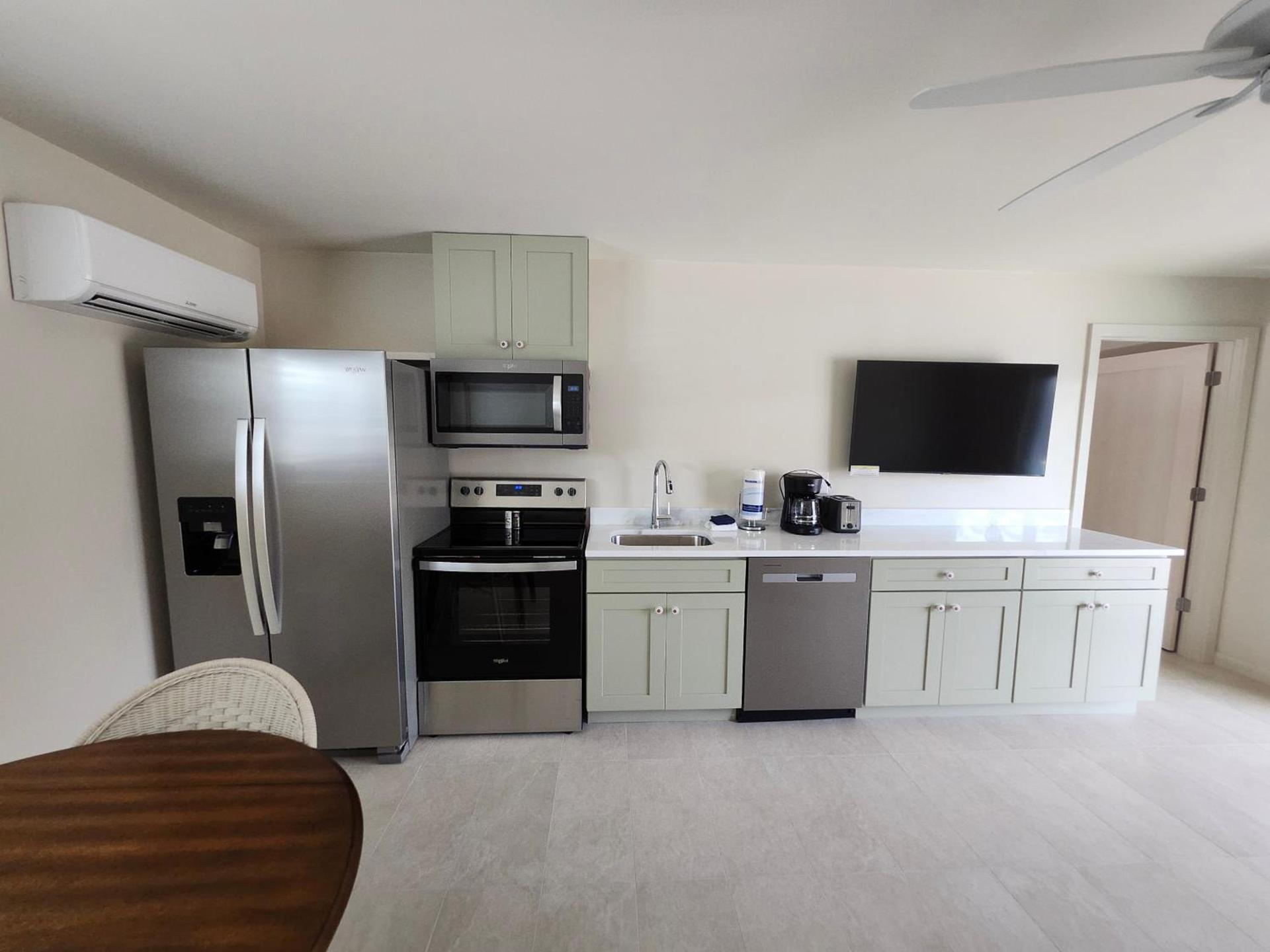 Sunshine Island Inn - Adults only photo 13