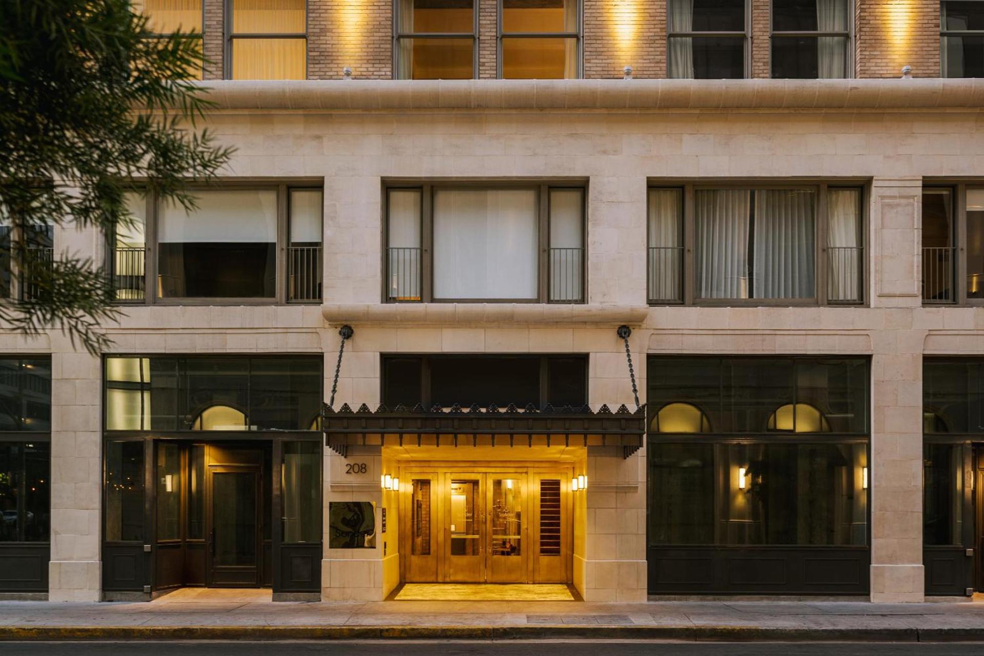 Reside Craftsman Los Angeles, a Wyndham Residence photo 1