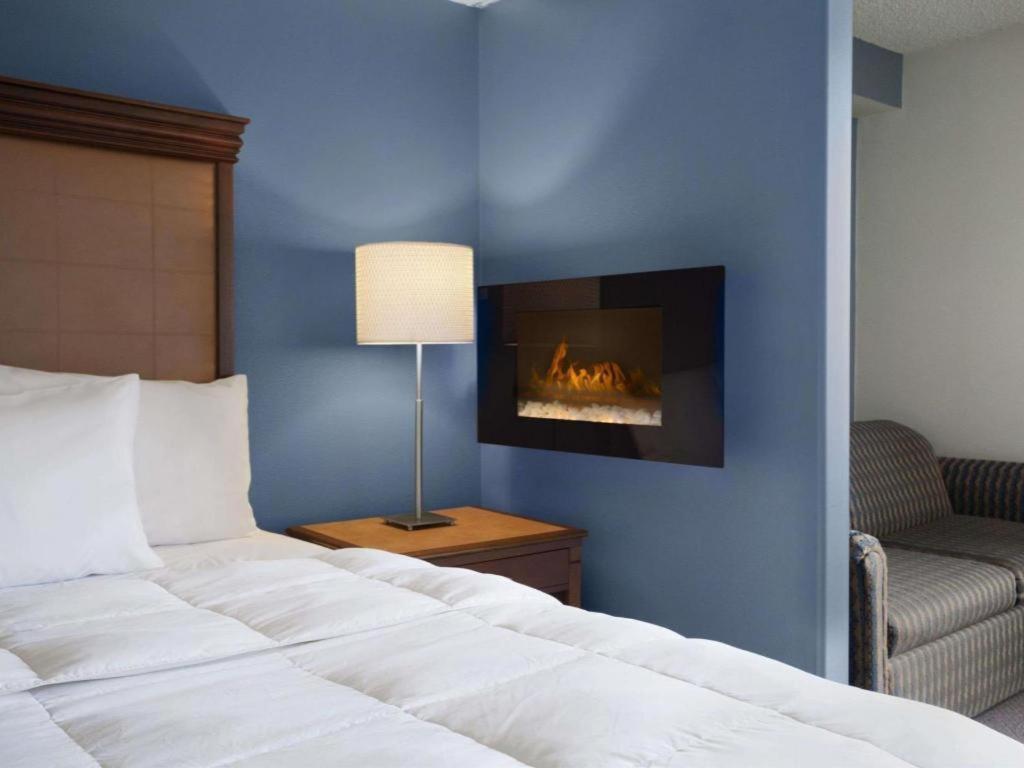 Days Inn by Wyndham Lacey Olympia Area photo 11