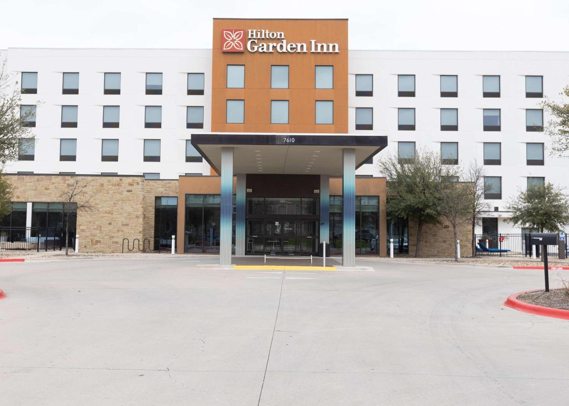 Hilton Garden Inn Austin Airport photo 1