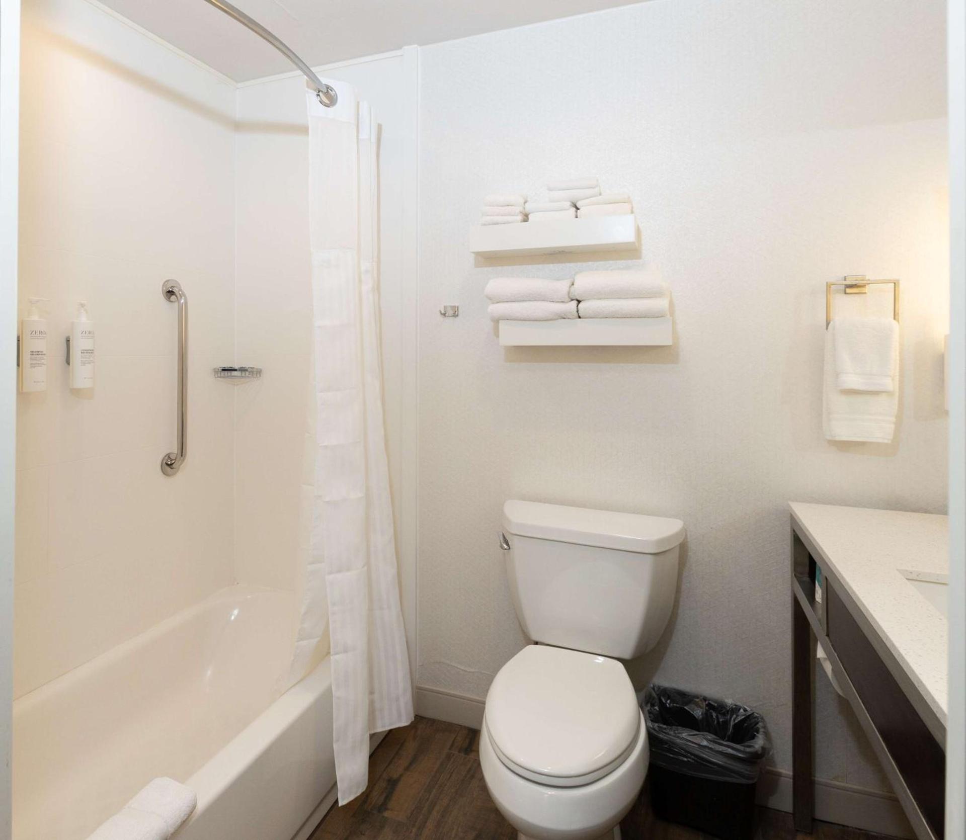 Hilton Garden Inn Austin Airport photo 26