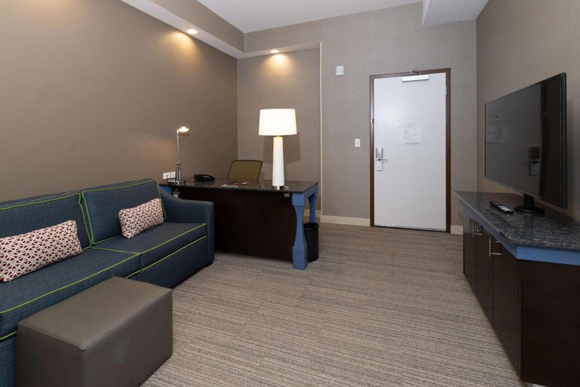 Hilton Garden Inn Austin Airport photo 32