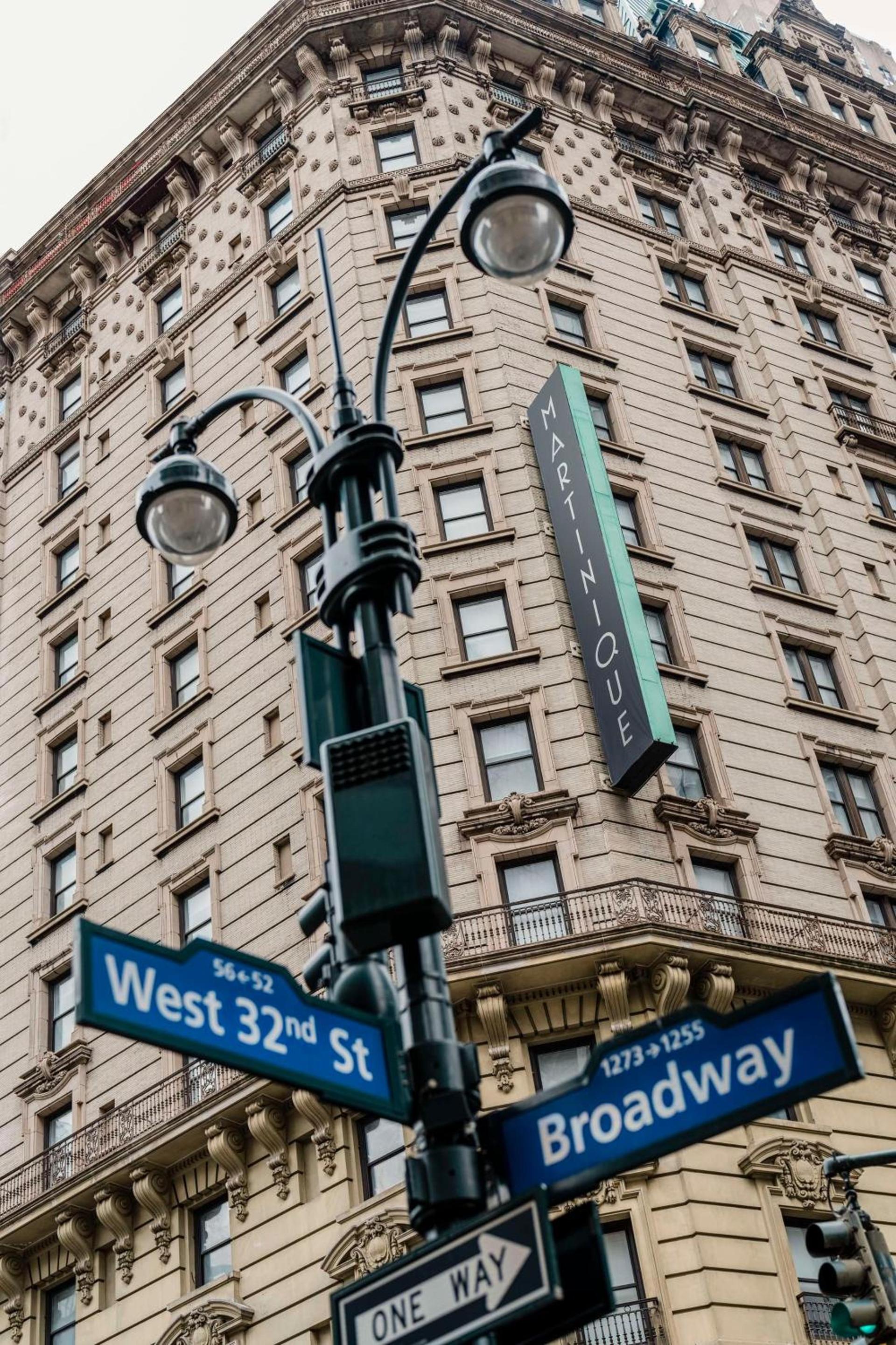 Martinique New York on Broadway, Curio Collection by Hilton photo 80