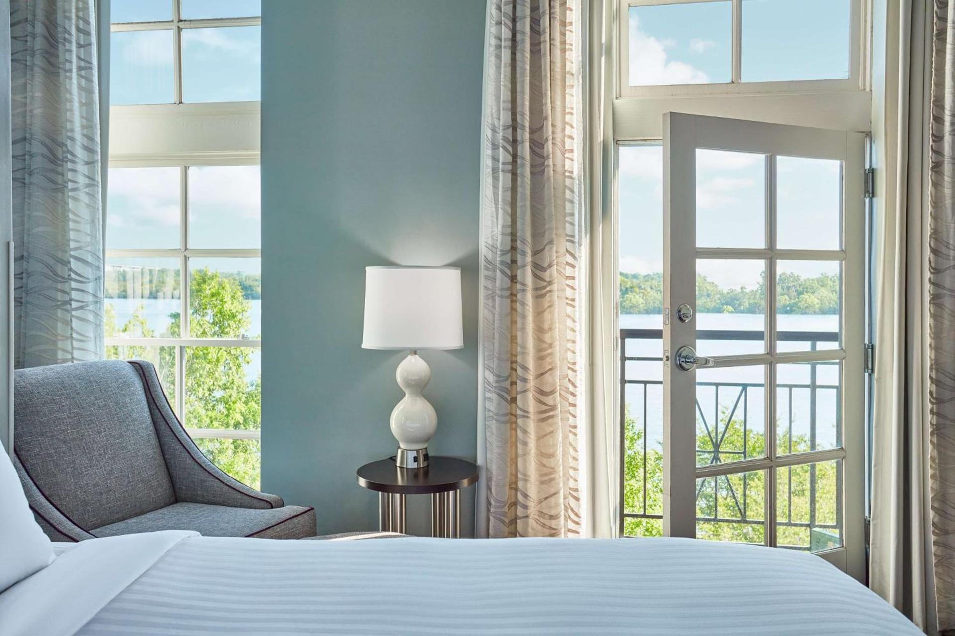 The Cotton Sail Hotel Savannah - Tapestry Collection by Hilton photo 45