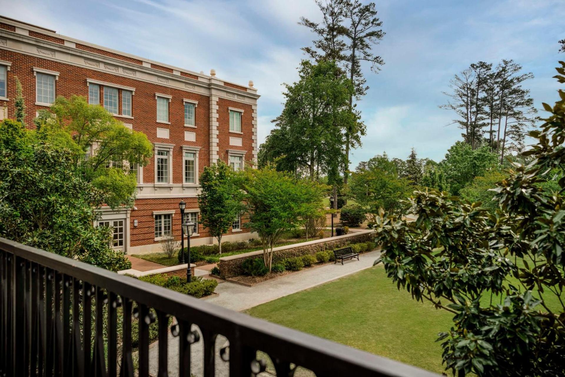 The Hamilton Alpharetta, Curio Collection By Hilton photo 51