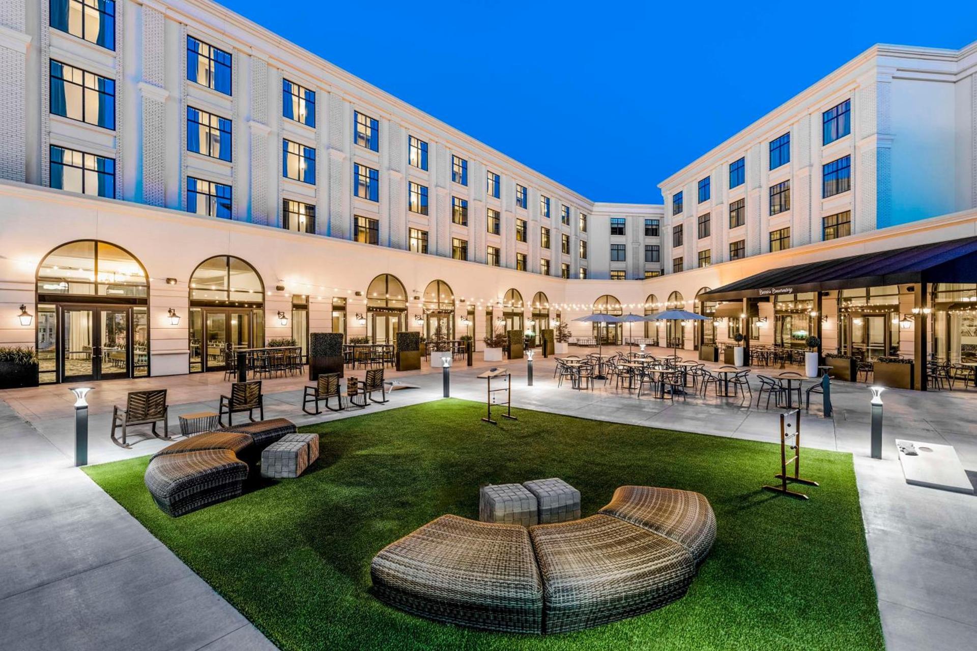 The Hamilton Alpharetta, Curio Collection By Hilton photo 58