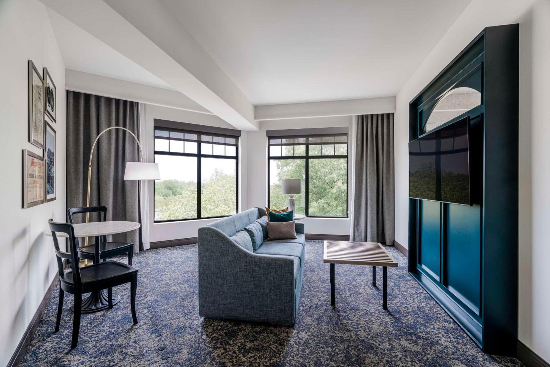 The Hamilton Alpharetta, Curio Collection By Hilton photo 62