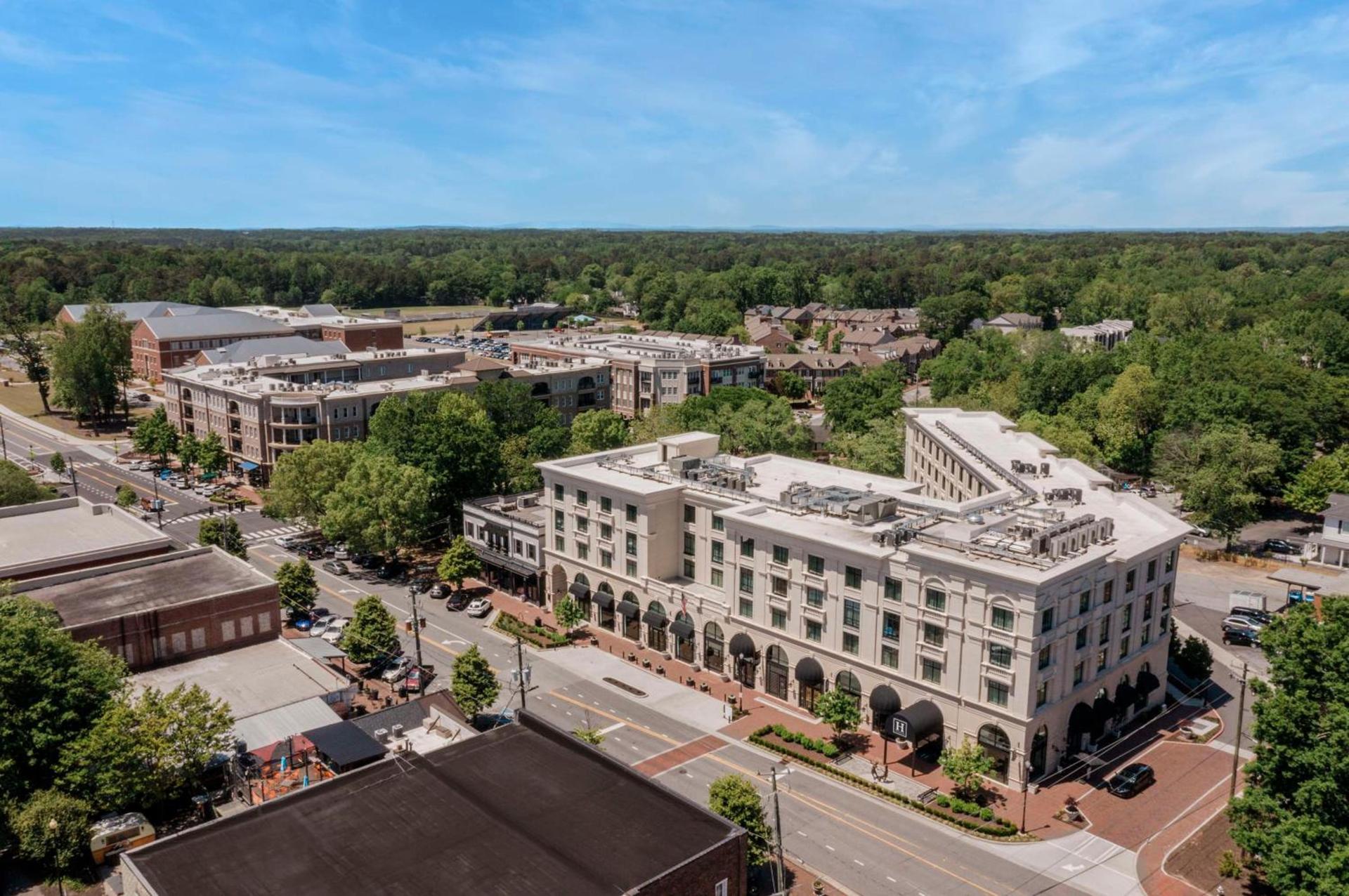 The Hamilton Alpharetta, Curio Collection By Hilton photo 78