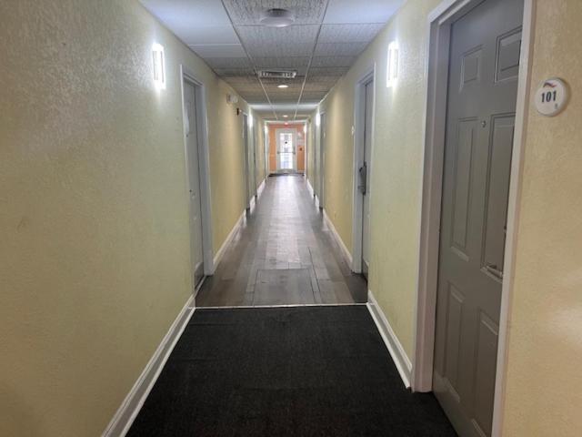 Baymont by Wyndham Lakeland photo 18
