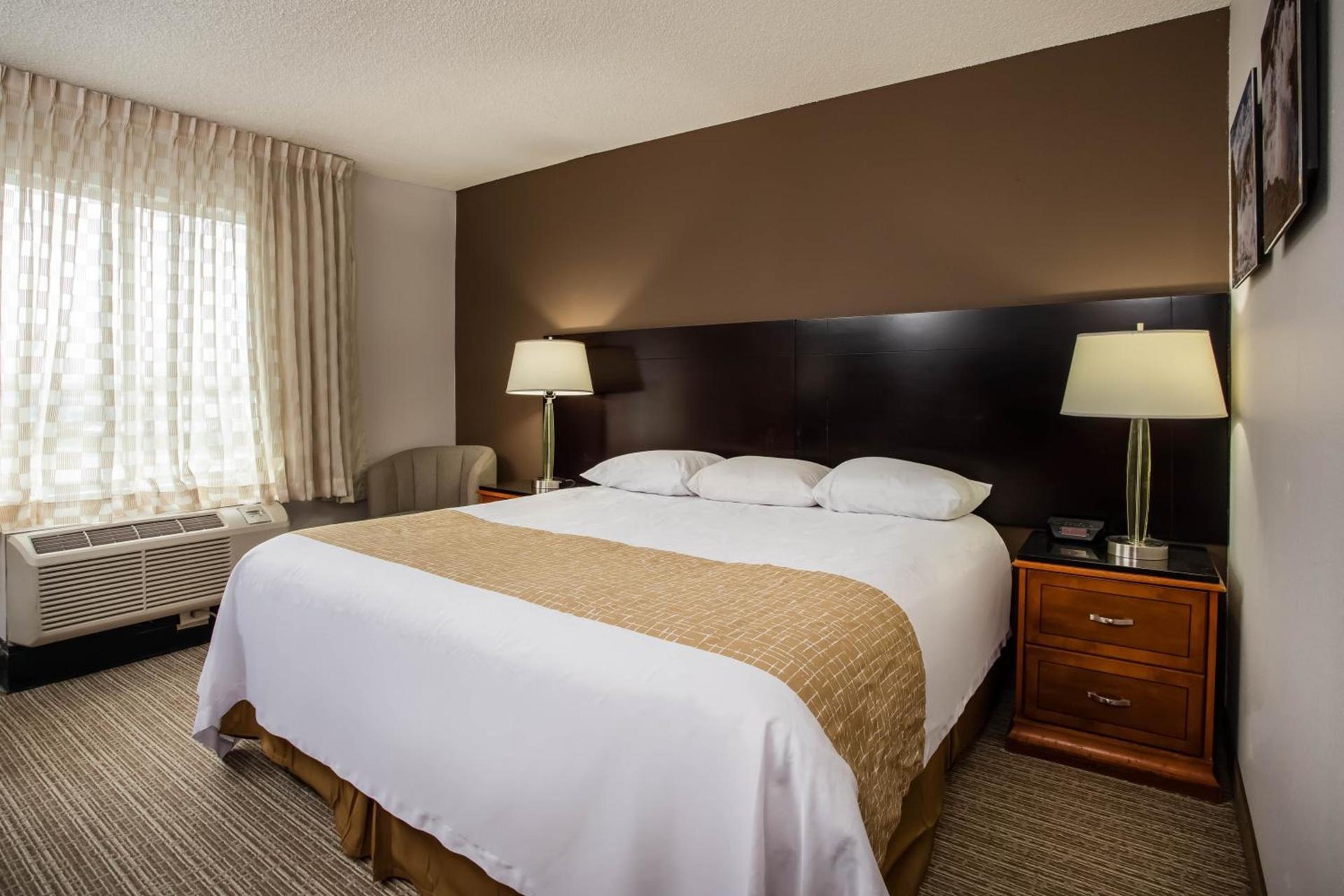 Travelodge by Wyndham Fort Wayne North photo 15
