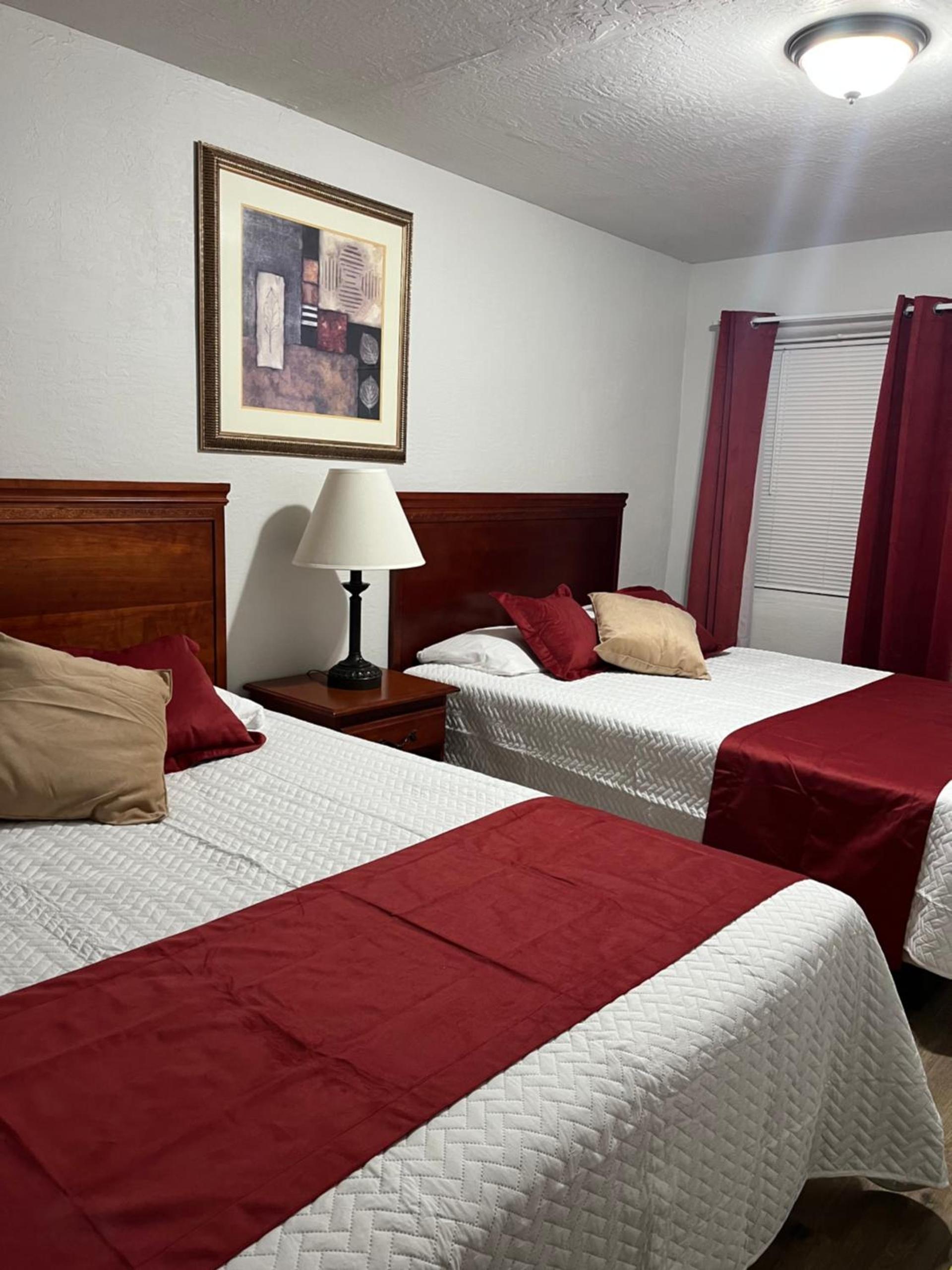 Arizona 9 Motor Hotel photo 31