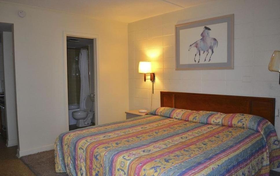 SeaGypsy Motel photo 7