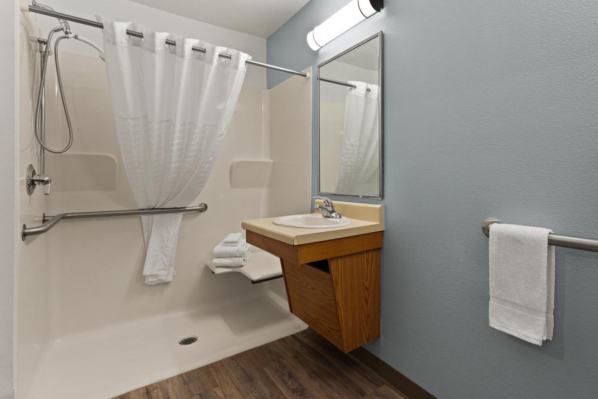WoodSpring Suites Macon West I-475 photo 26