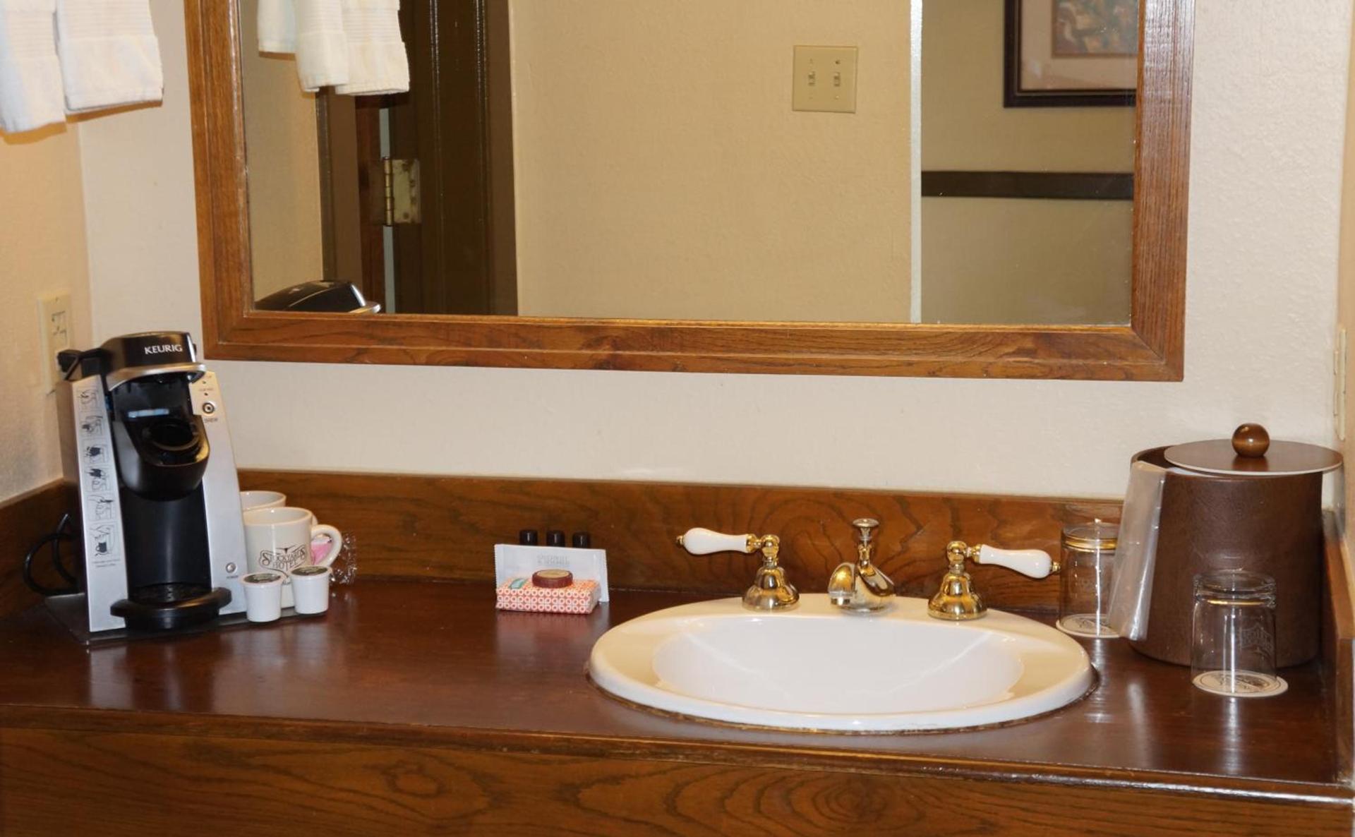 Stockyards Hotel photo 16