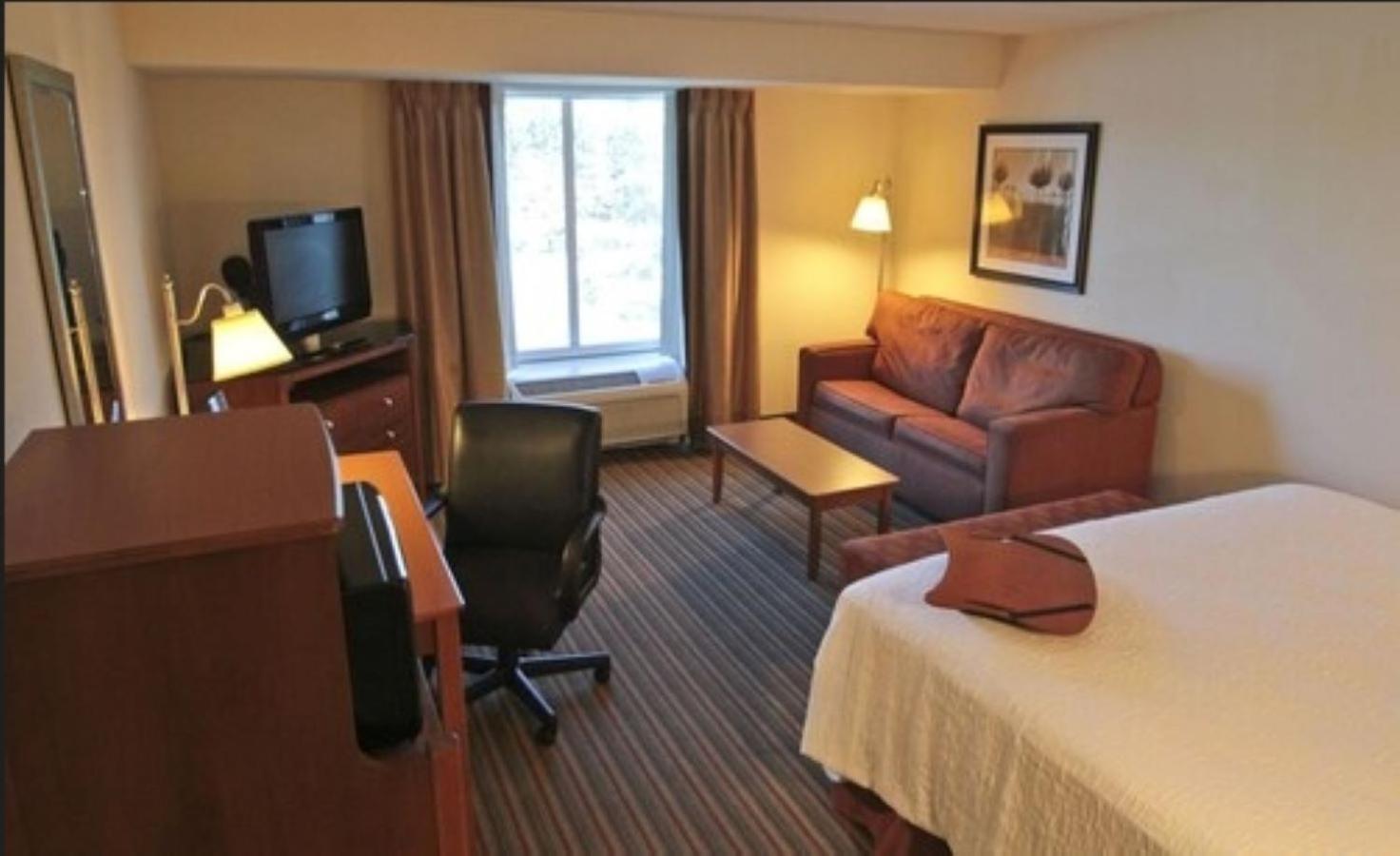Hampton Inn Hampton-Newport News photo 30