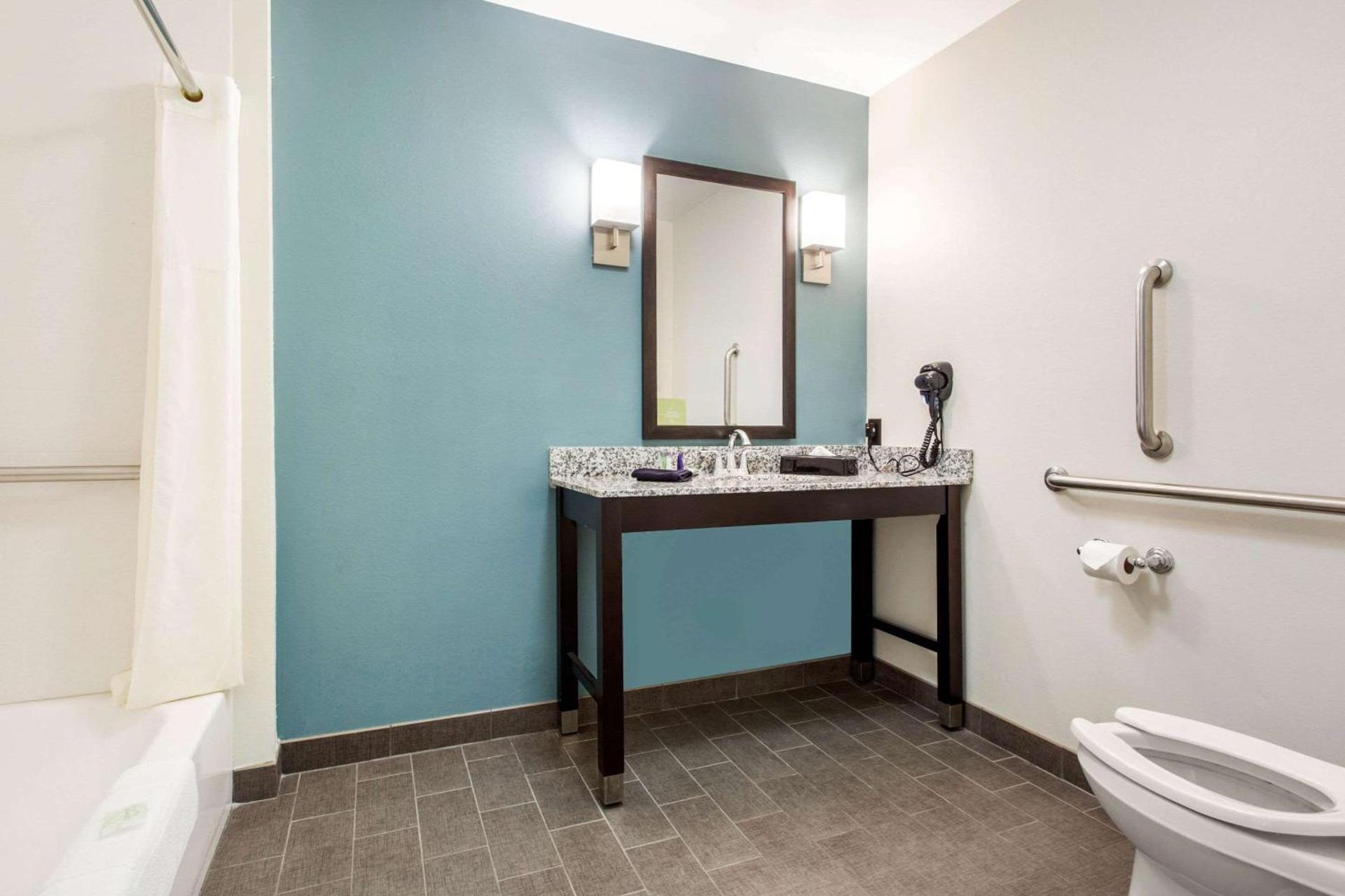 Sleep Inn & Suites Middletown - Goshen photo 6