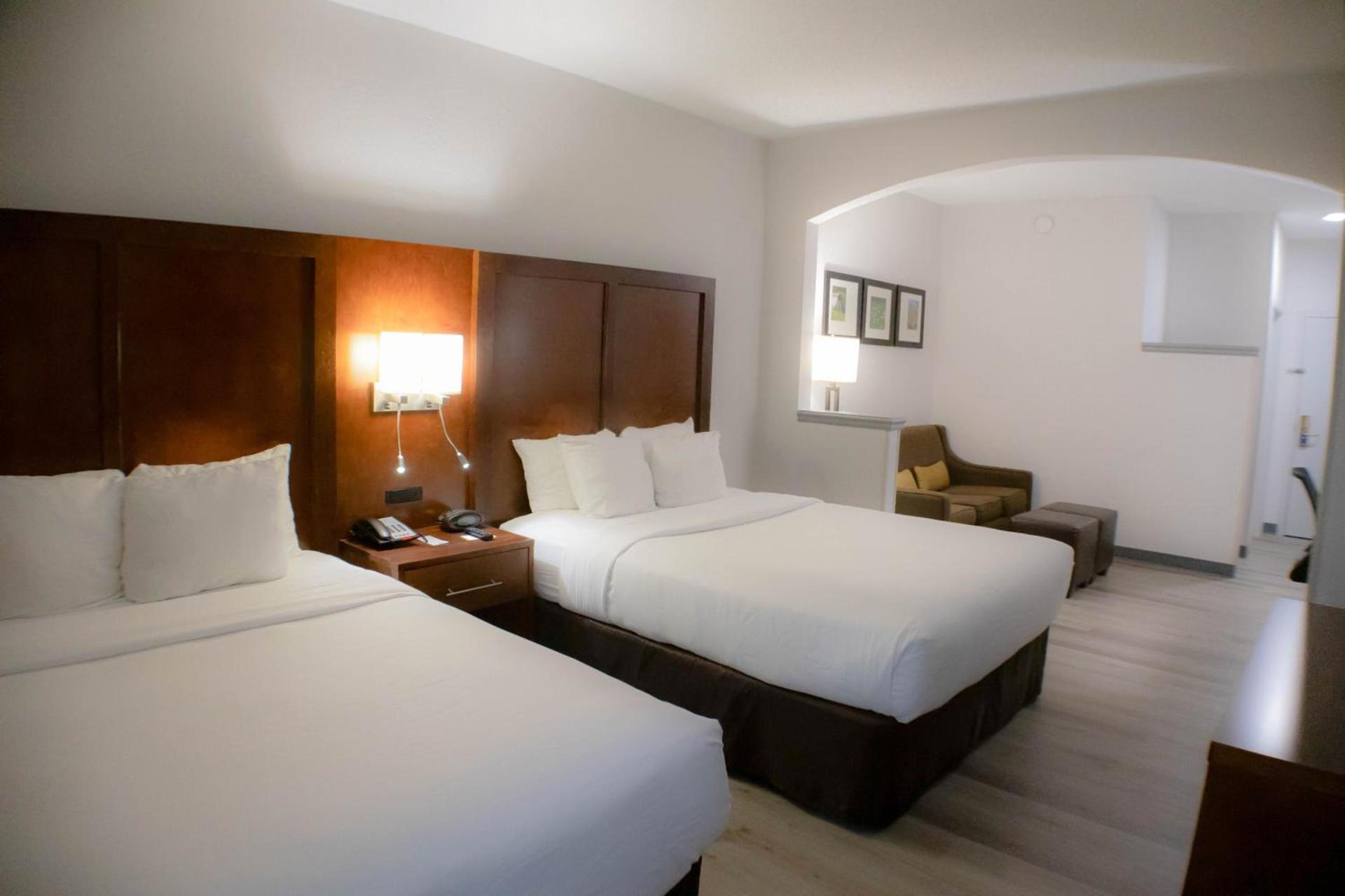 Comfort Suites Salisbury I-85 photo 66