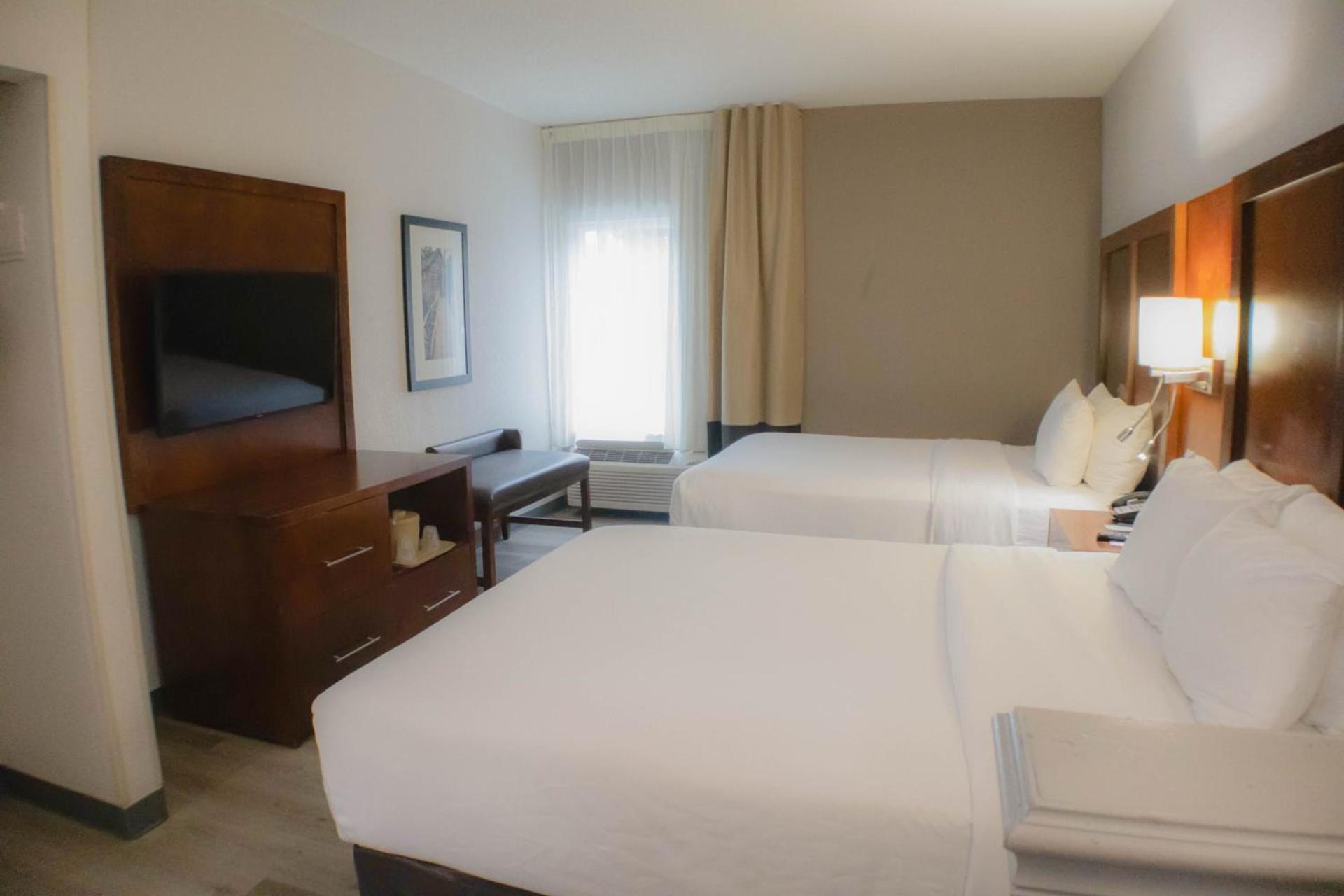 Comfort Suites Salisbury I-85 photo 67