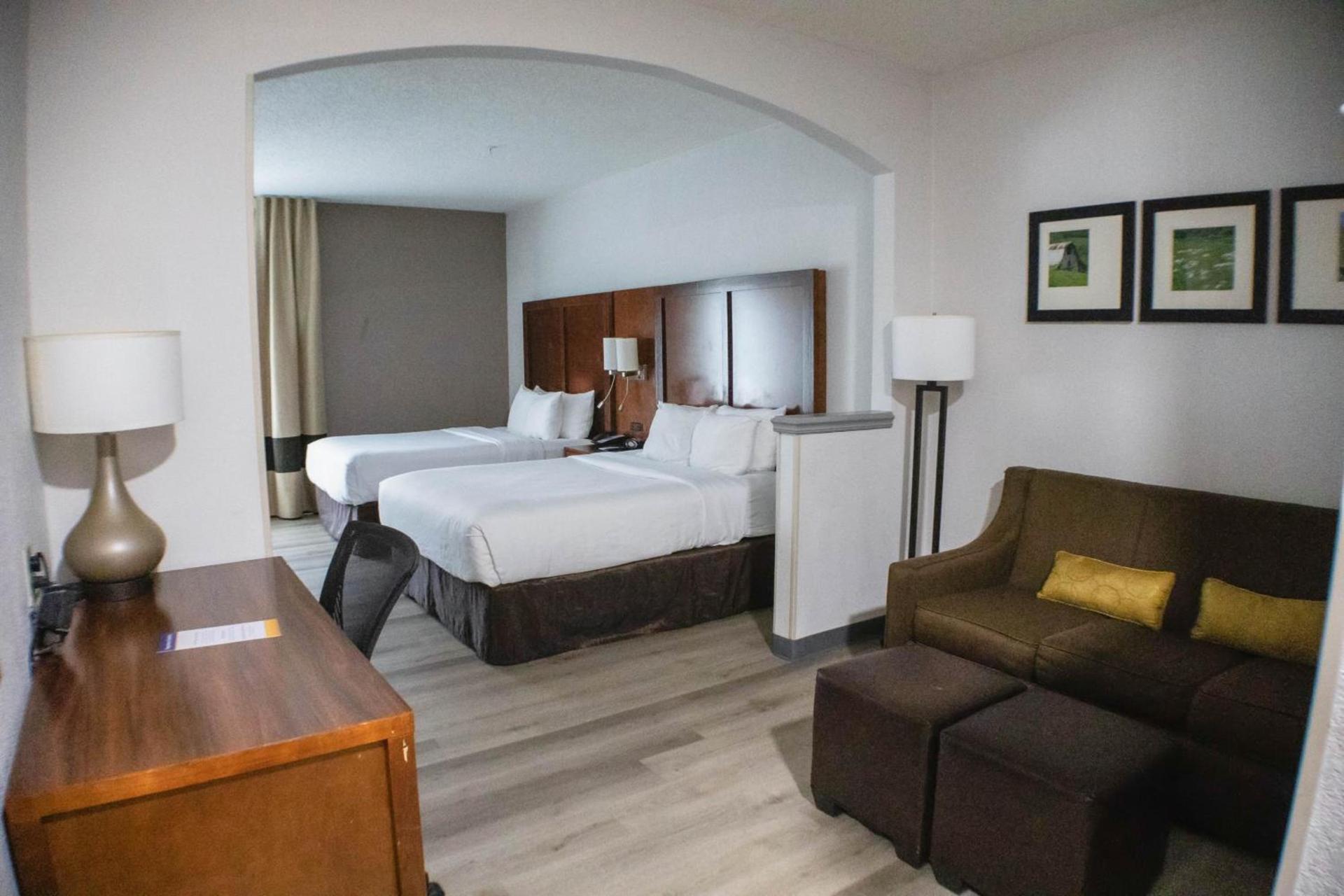 Comfort Suites Salisbury I-85 photo 69