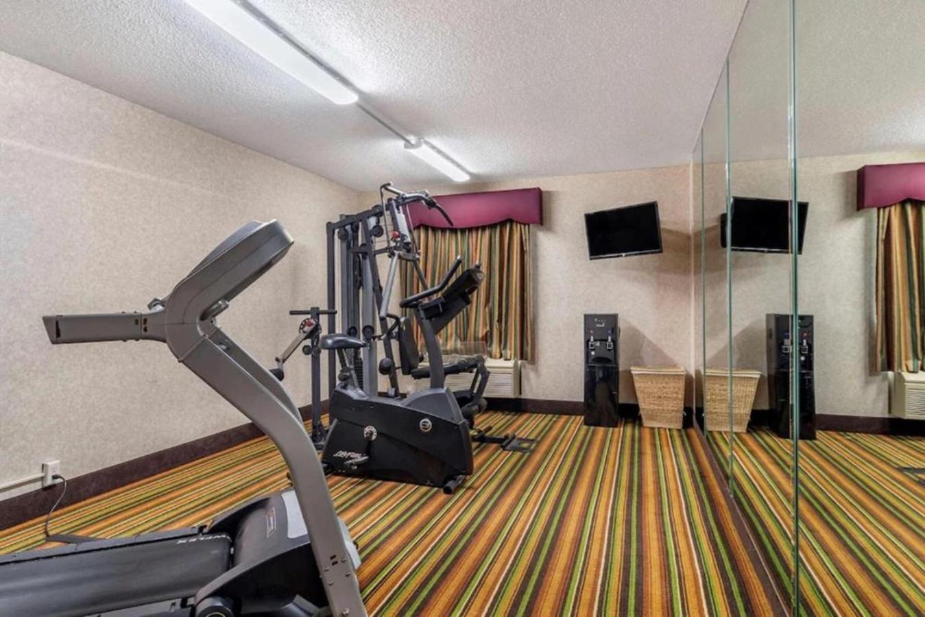 Quality Inn Marietta near Dobbins ARB photo 35
