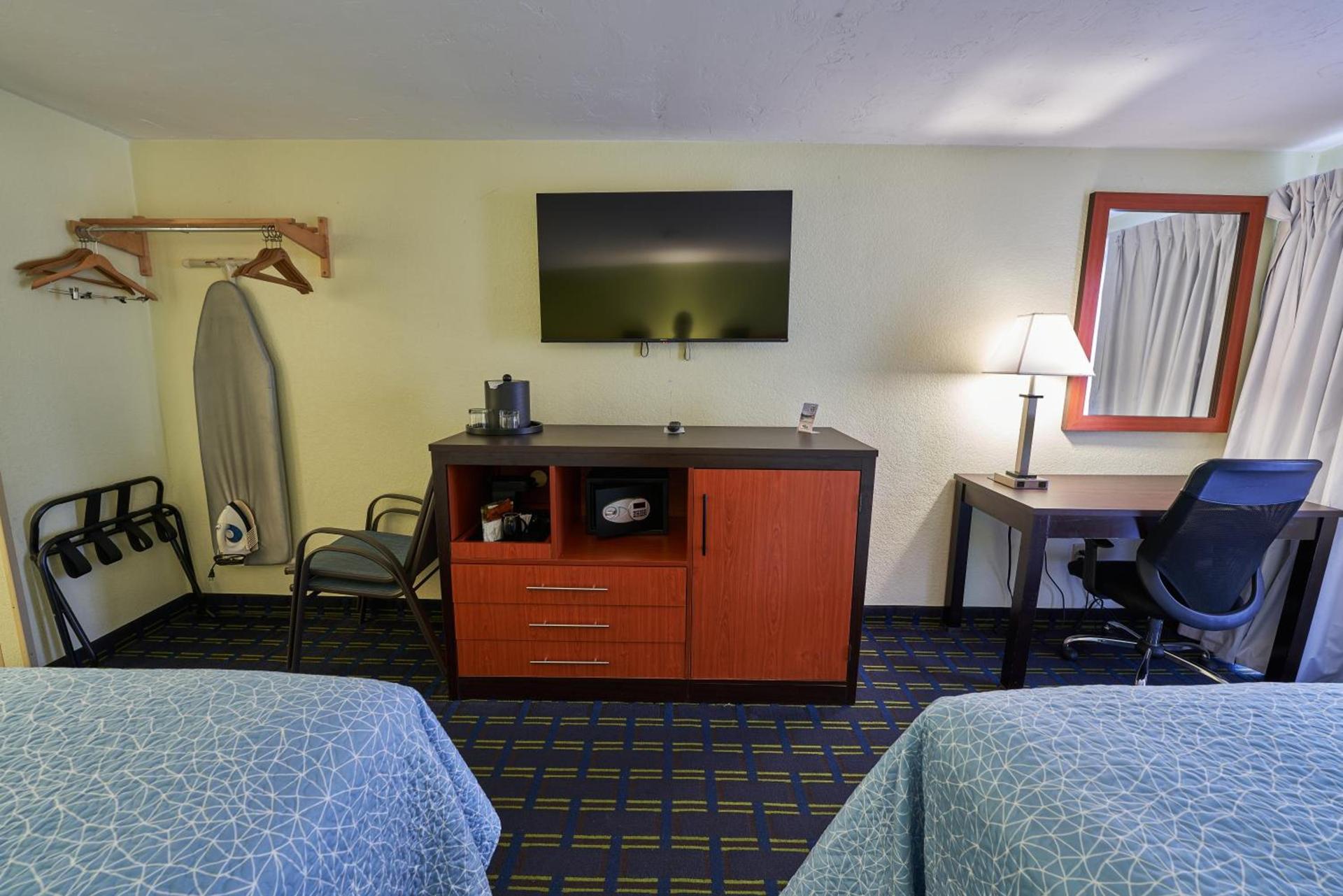 The Mariner Resort Cape Cod by The Red Collection photo 42