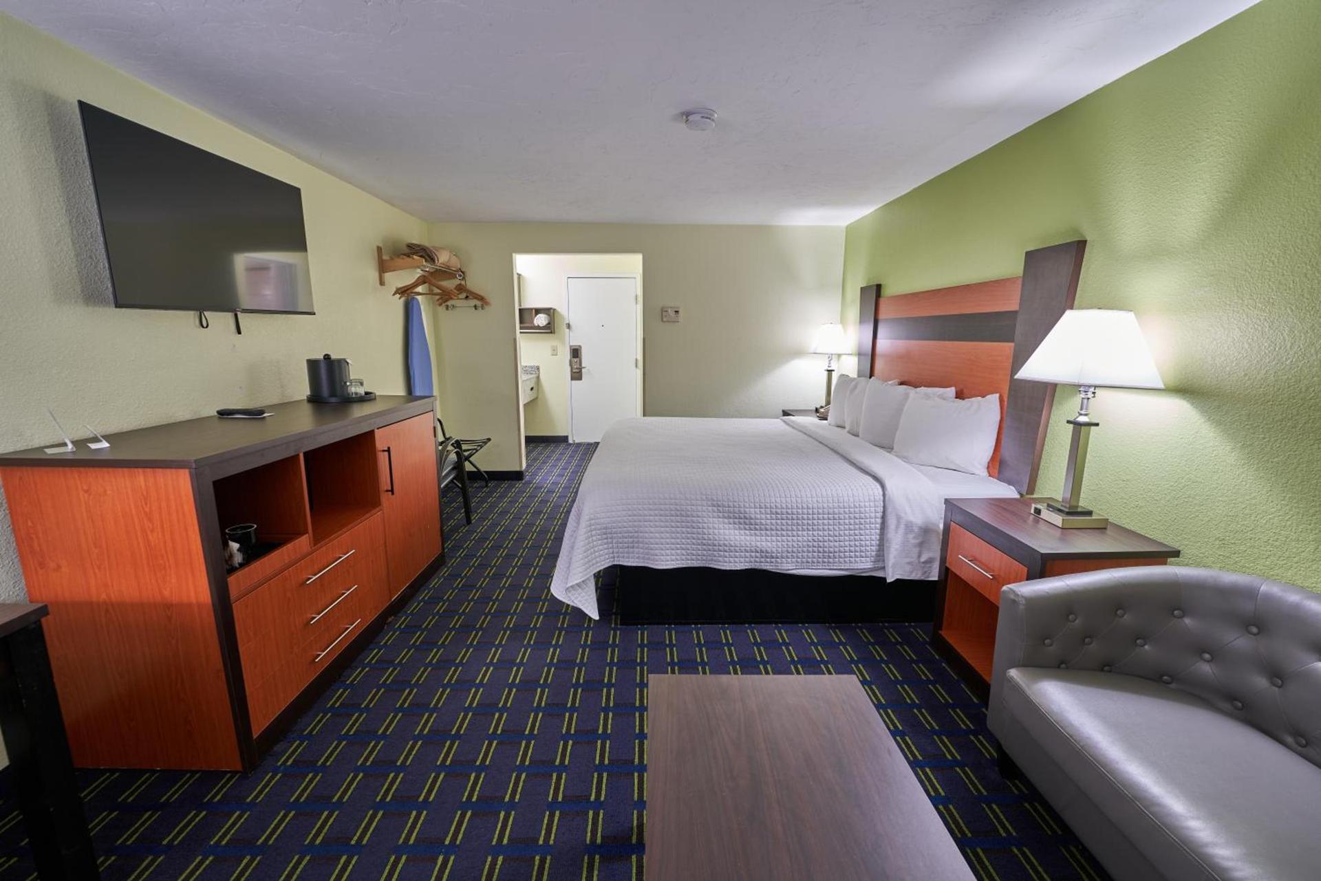 The Mariner Resort Cape Cod by The Red Collection photo 47