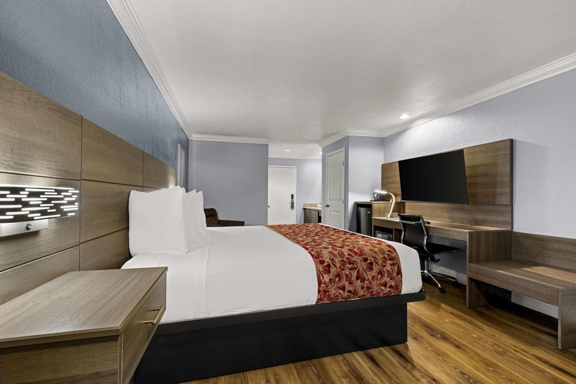Best Western Moreno Hotel & Suites photo 28