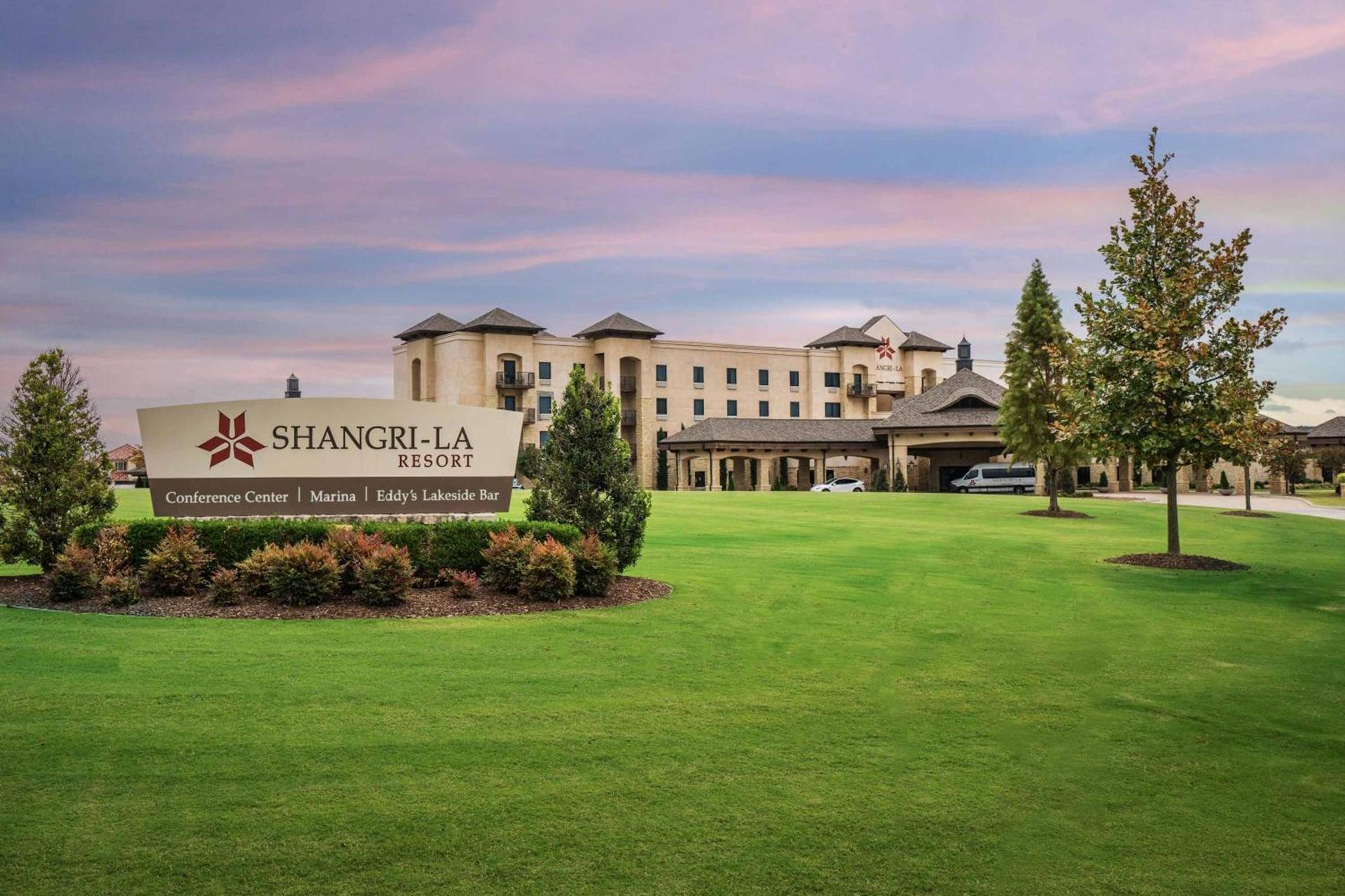 Shangri-La Resort photo 1