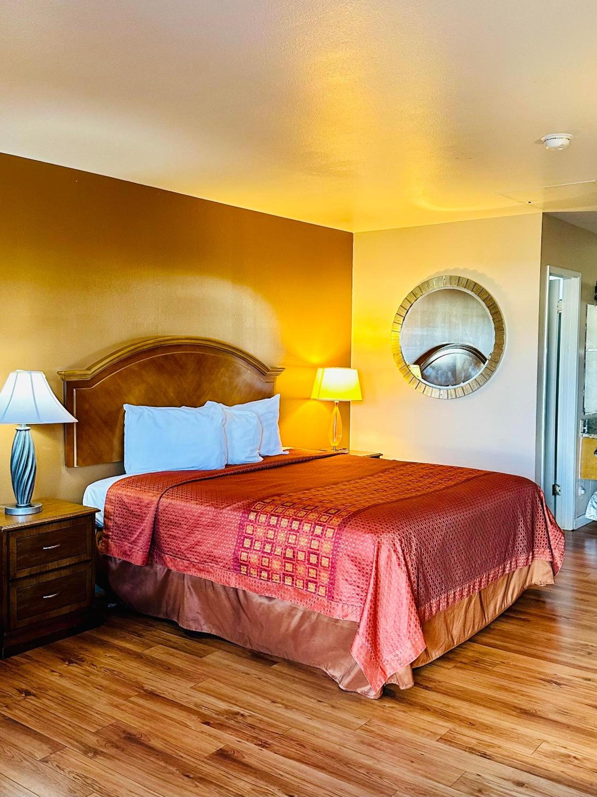 Franciscan Inn Motel photo 4