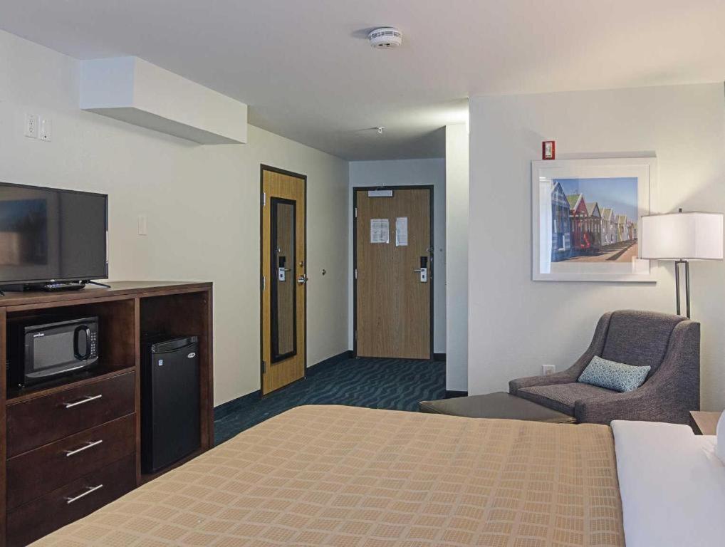 Quality Inn photo 12
