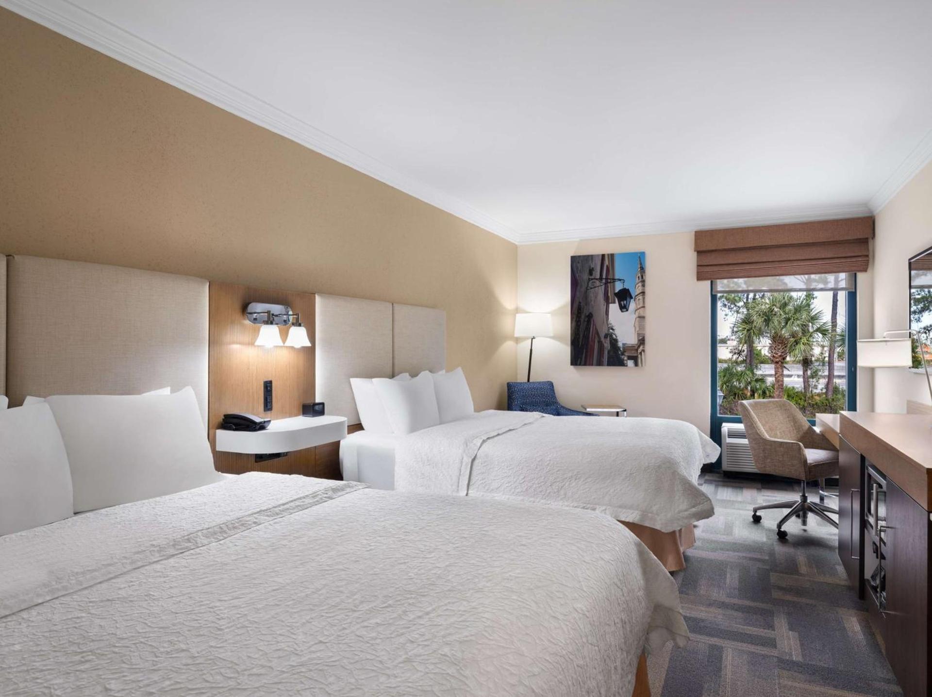 Hampton Inn Charleston North photo 16