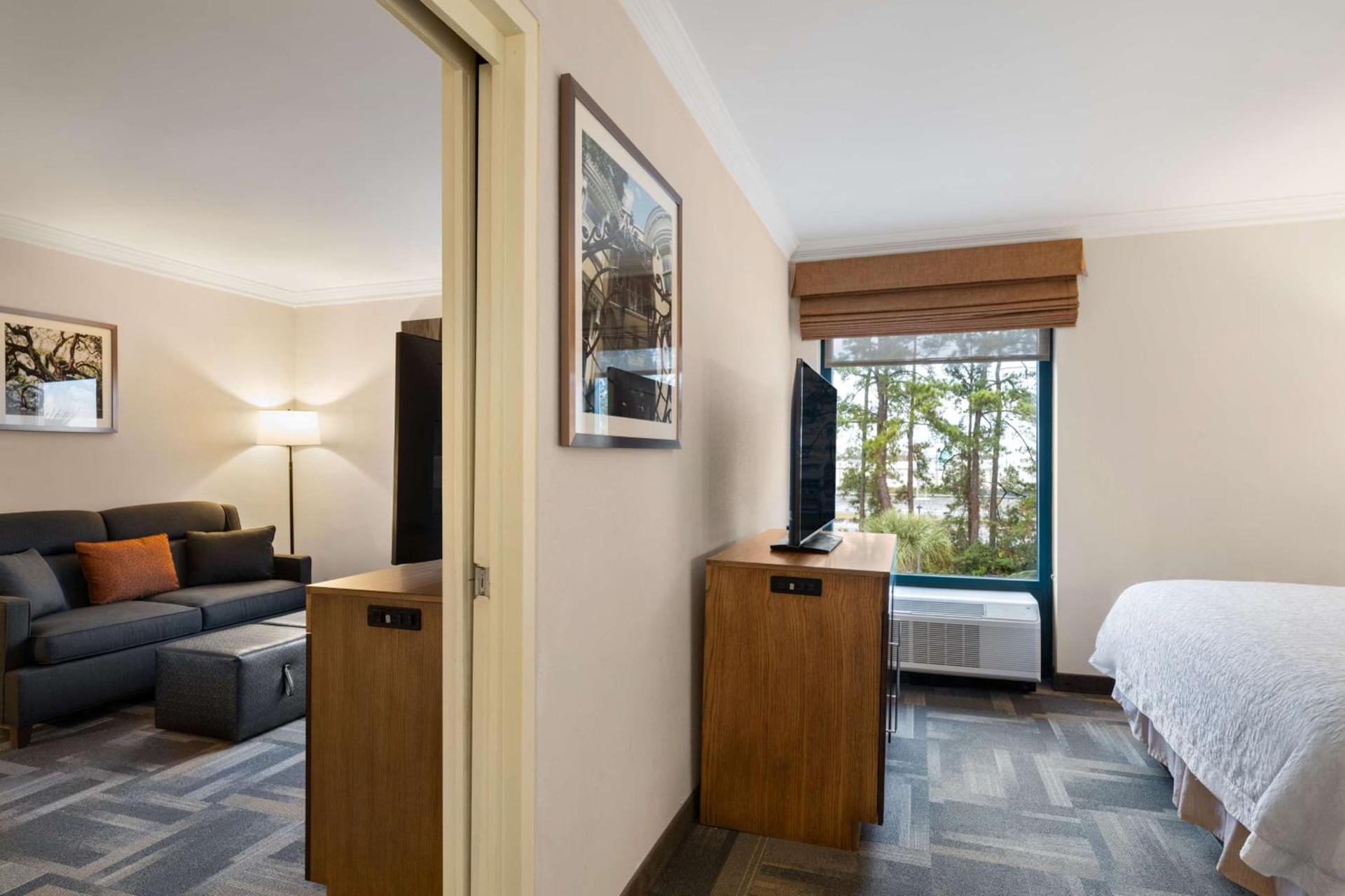 Hampton Inn Charleston North photo 23