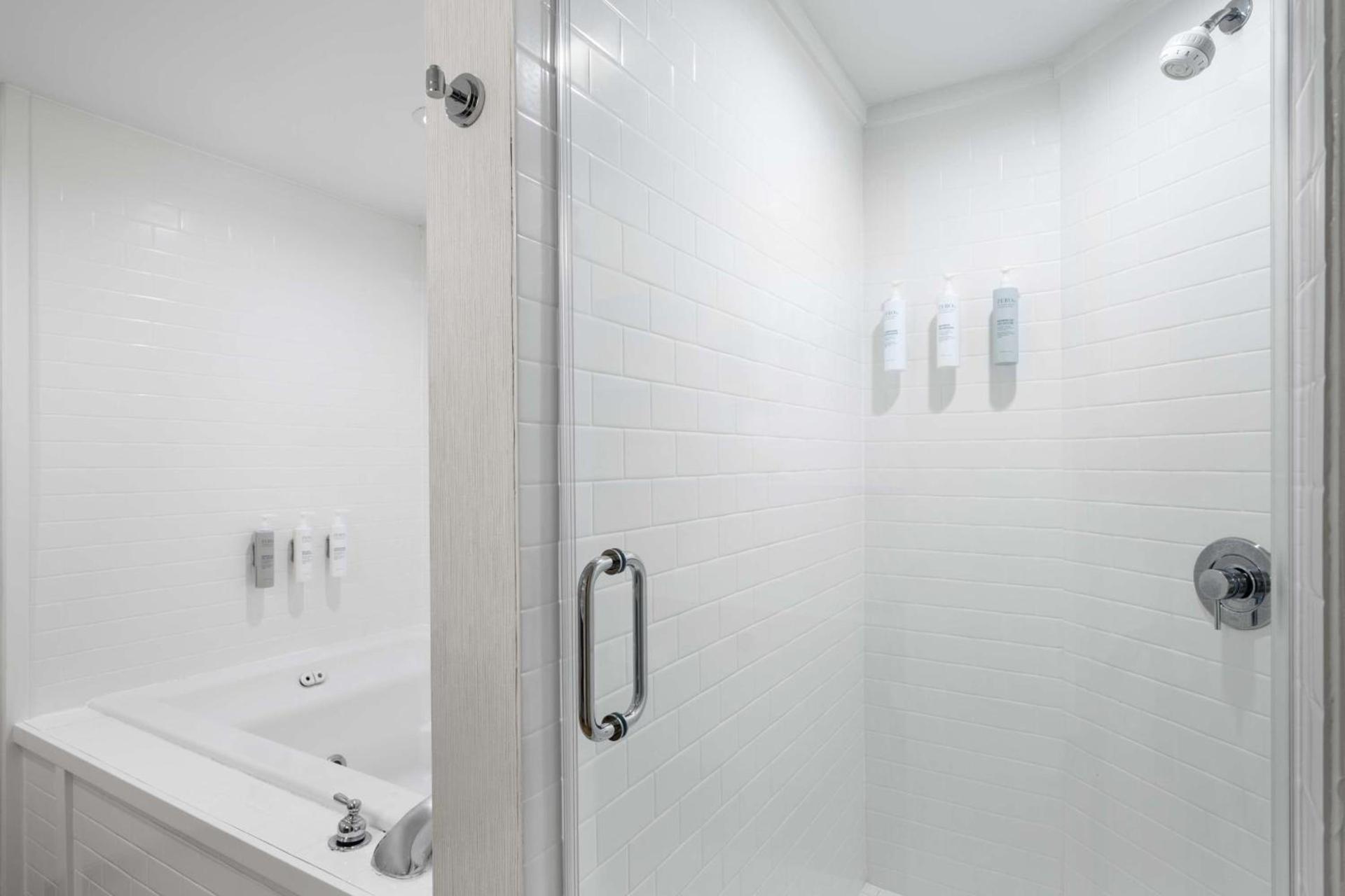 Hampton Inn Charleston North photo 28