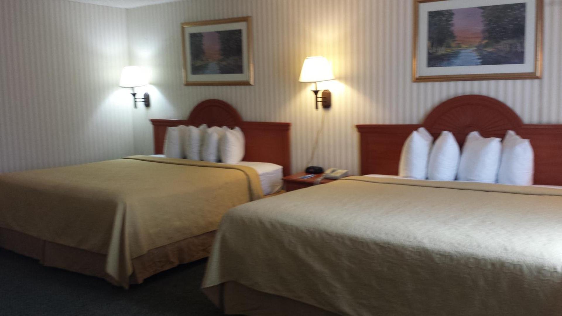 Rodeway Inn Joint Base Andrews Area photo 9