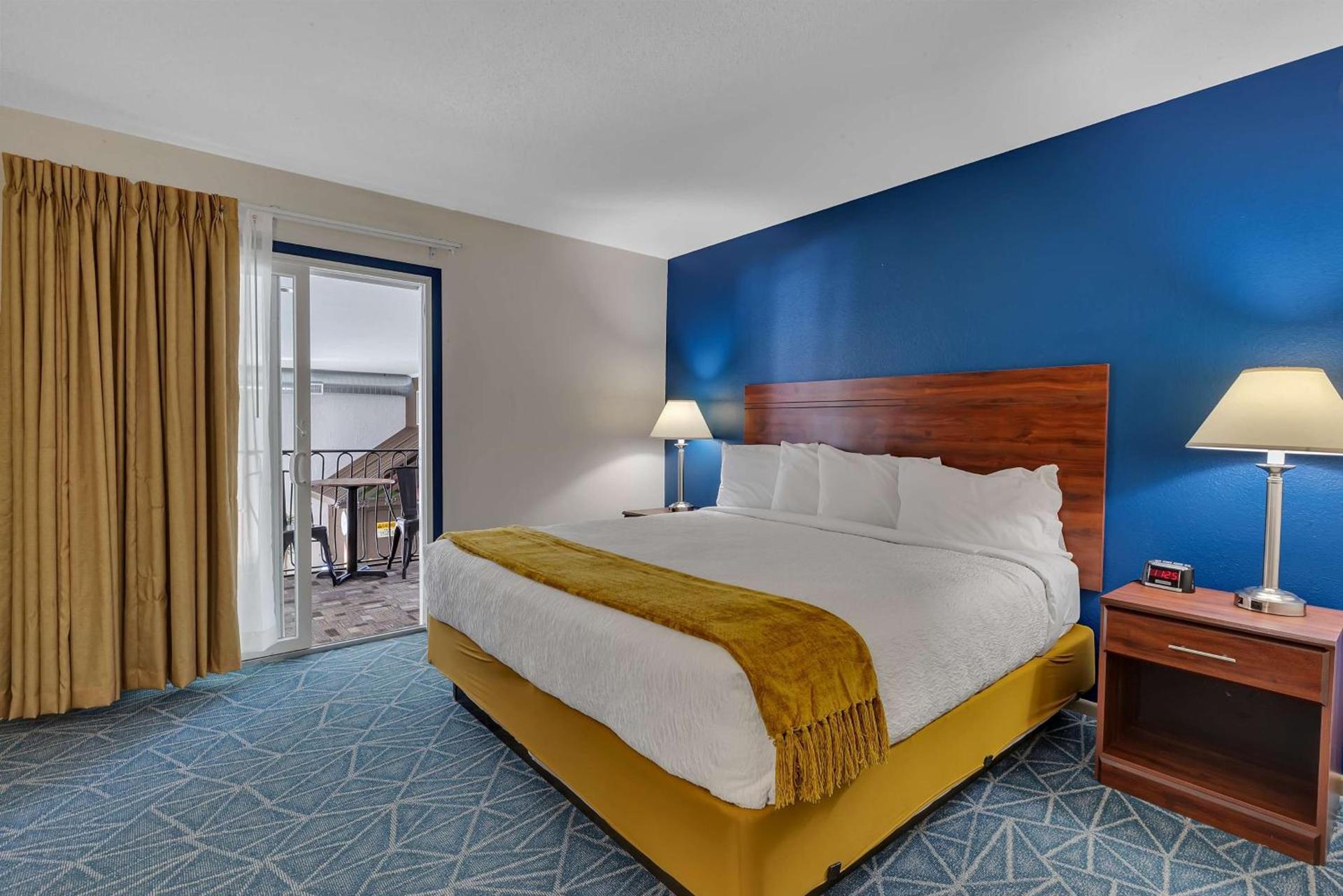 SureStay Hotel by Best Western Spicer photo 29